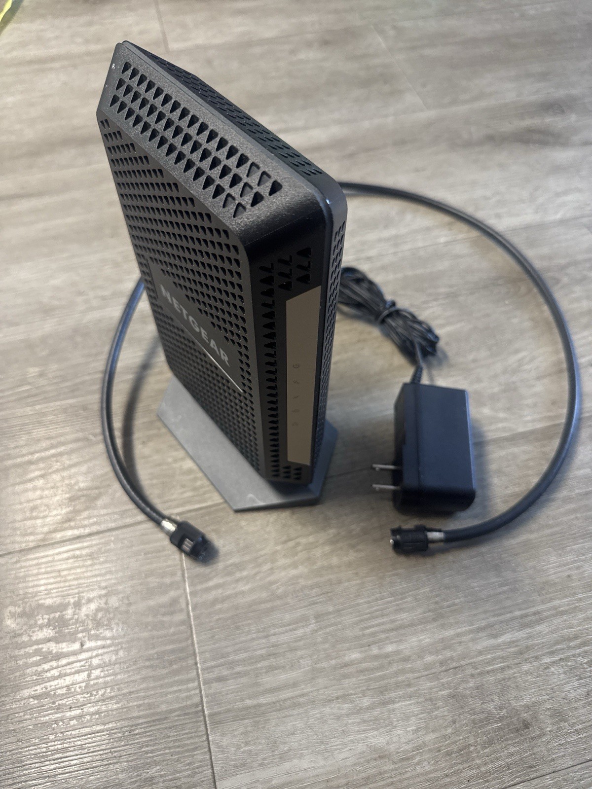 Netgear CM1000V2 Cable Modem DOCSIS 3.1 CM1000 V2 Ultra High Speed *Tested*