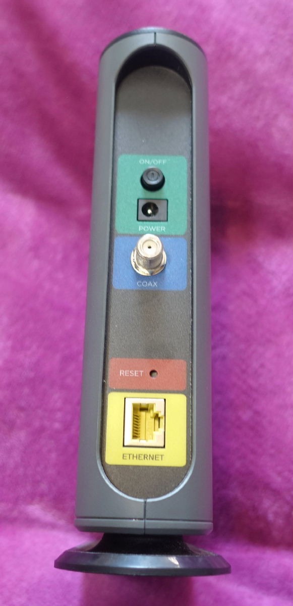 MOTOROLA 24×8 Docsis 3.0 Cable Modem Model MB7621 – NO Power Cord