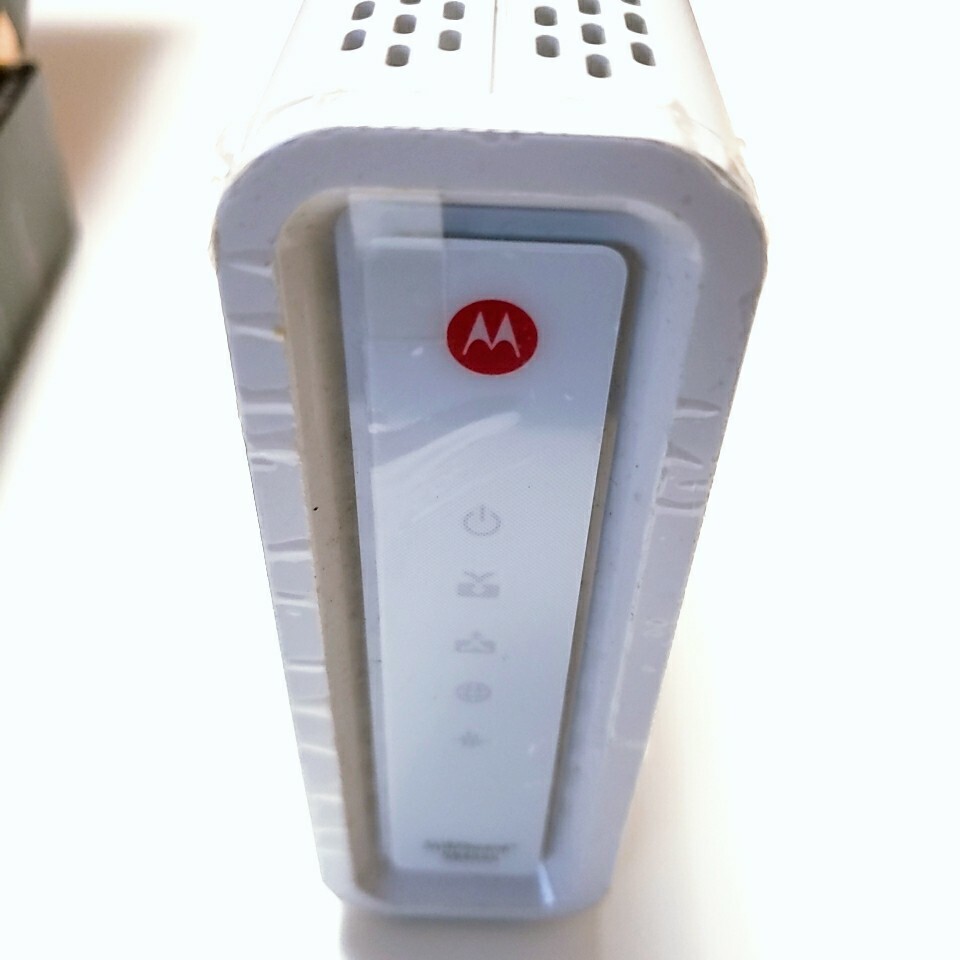 Motorola SURFboard SB6141 (581902-022-00) 351.23 Mbps
