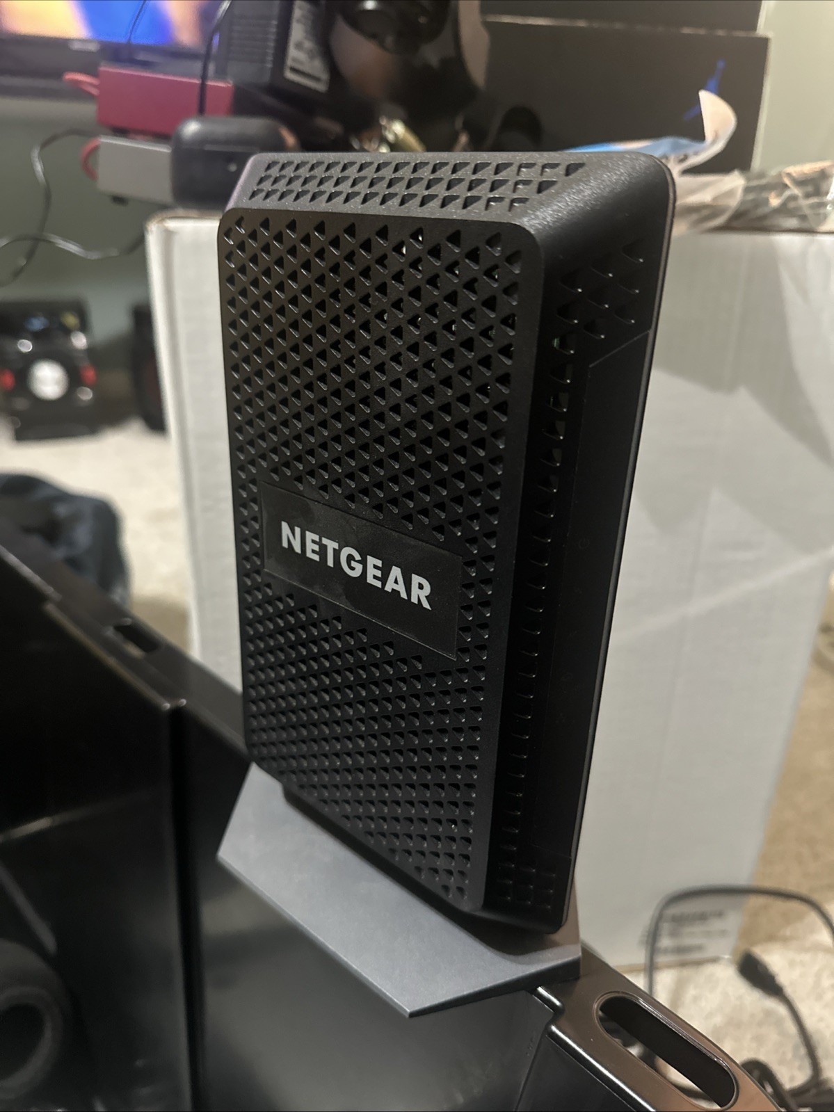 NETGEAR CM600 High Speed 960Mbps DOCSIS 3.0 Cable Modem with AC Power Adapter