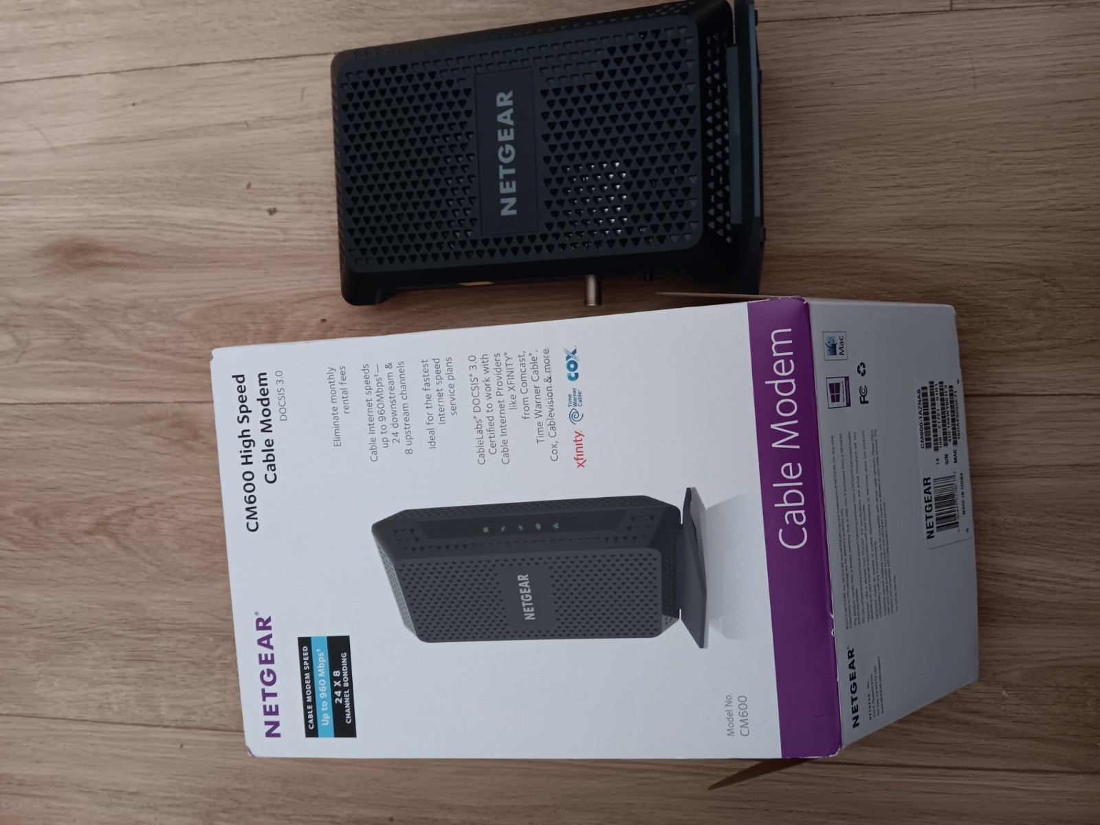 NETGEAR CM600 DOCSIS 3.0 Cable Modem 960 Mbps IPv6 1x RJ-45 Black