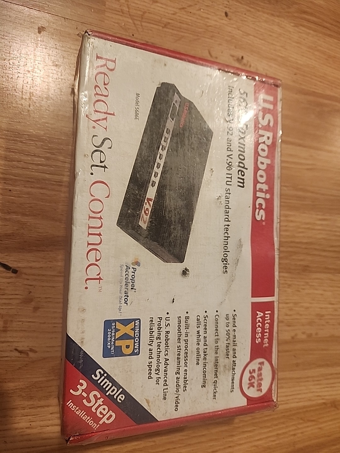 US Robotics USR5686E 56k V.92 External Serial Data Fax Modem NEW SEALED