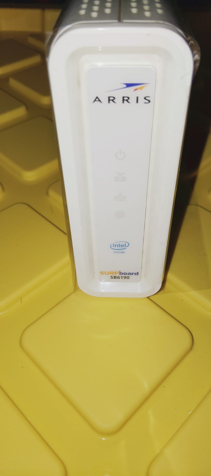 ARRIS Surfboard SB6190-RB DOCSIS 3.0 Cable Modem, White (Renewed)