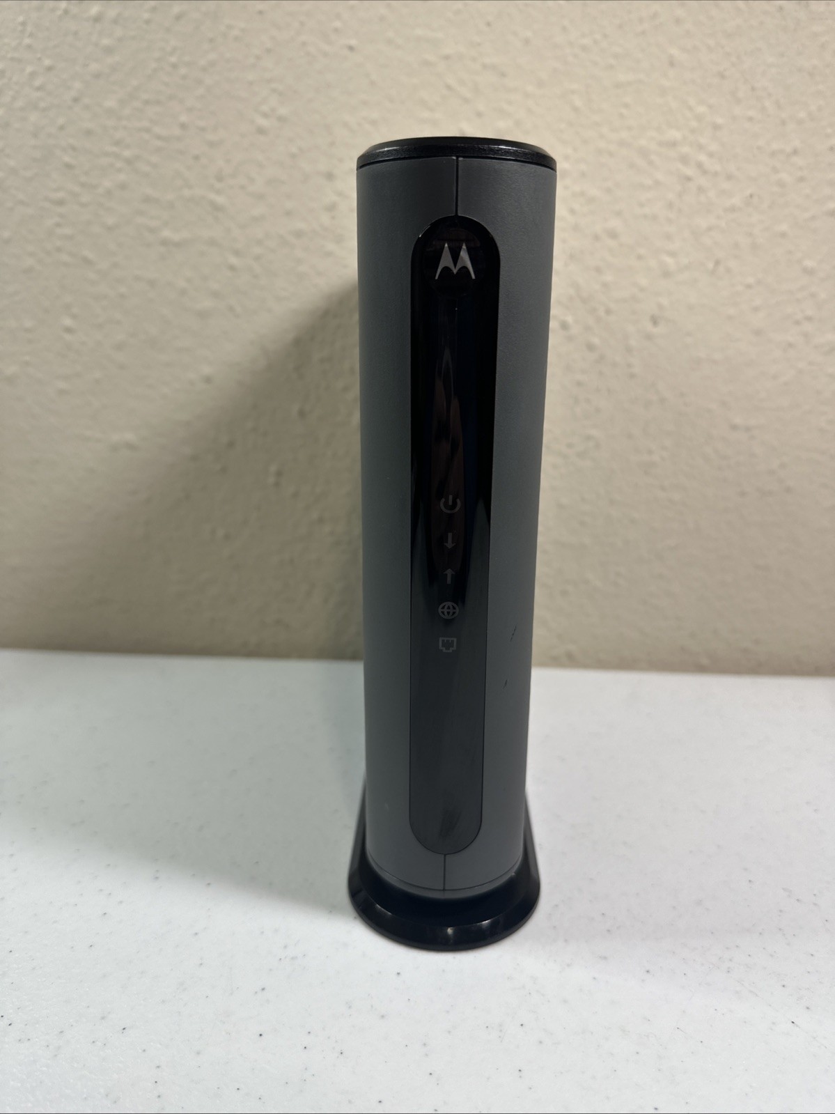 Motorola MB7621 Cable Modem 24×8 DOCSIS 3.0 Xfinity Cox Spectrum 900 Mbps