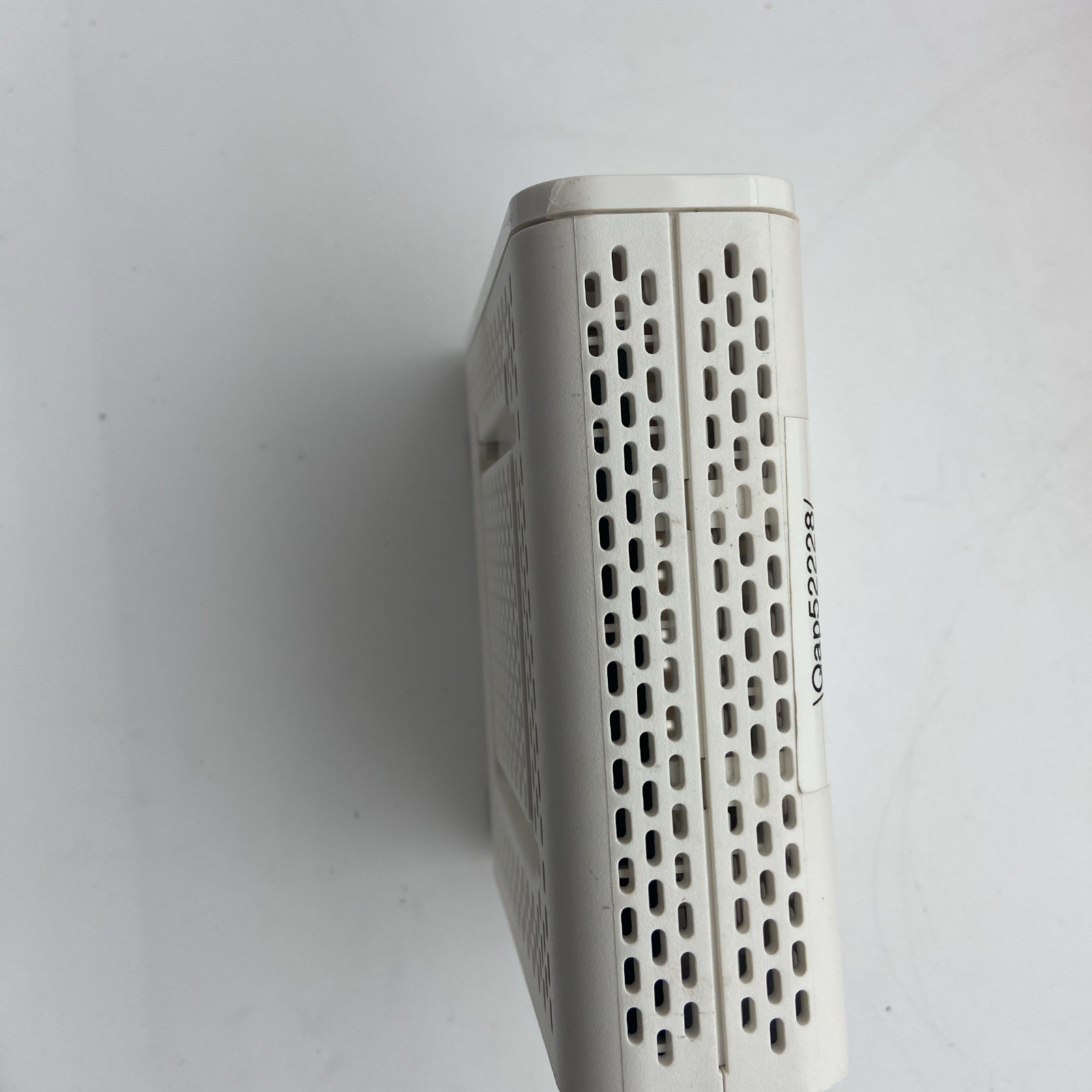 ARRIS SURFboard SB8200 DOCSIS 3.1 10 Gbps Cable Modem NEW open box