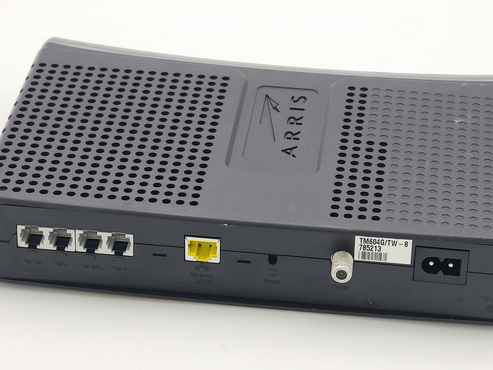 ARRIS TM604G TOUCHSTONE DOCSIS 2.0 TELEPHONY CABLE MODEM VOIP INTERNET DEVICE