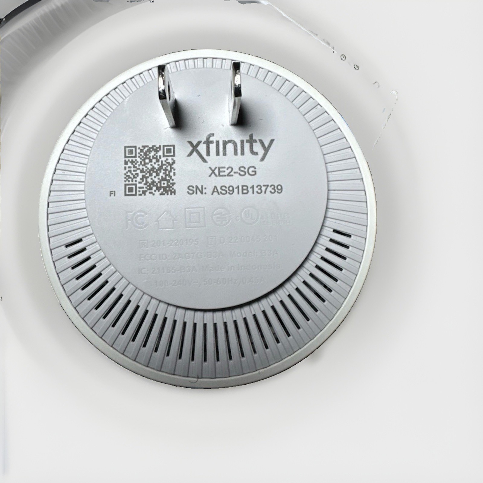 Xfinity Comcast xFi Pod 2nd Gen Model XE2-SG WiFi Network Extender Works Great!