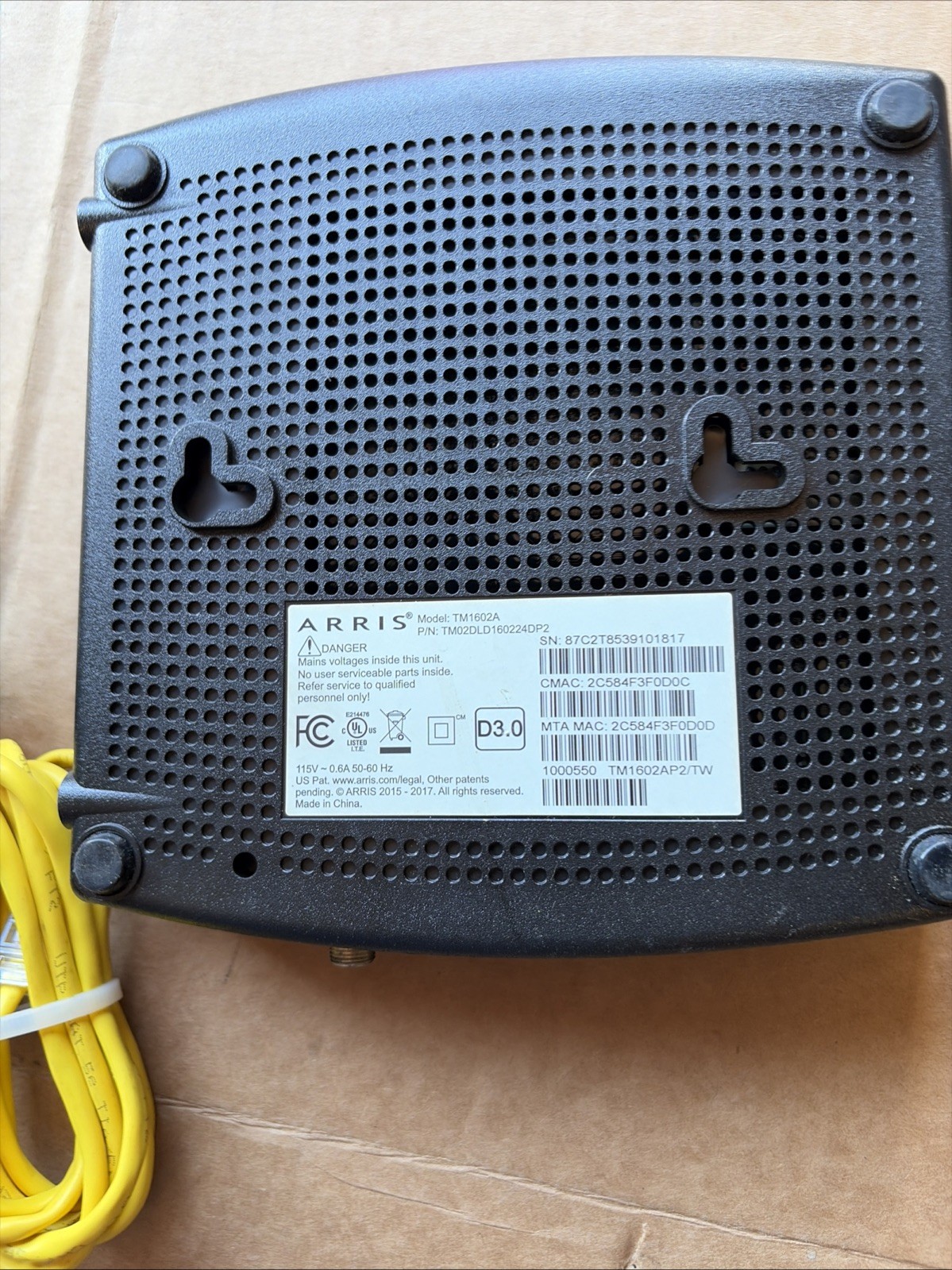 ARRIS TM1602 DOCSIS 3.0 Telephony Cable Modem w/ Power Cord & Ethernet Cable