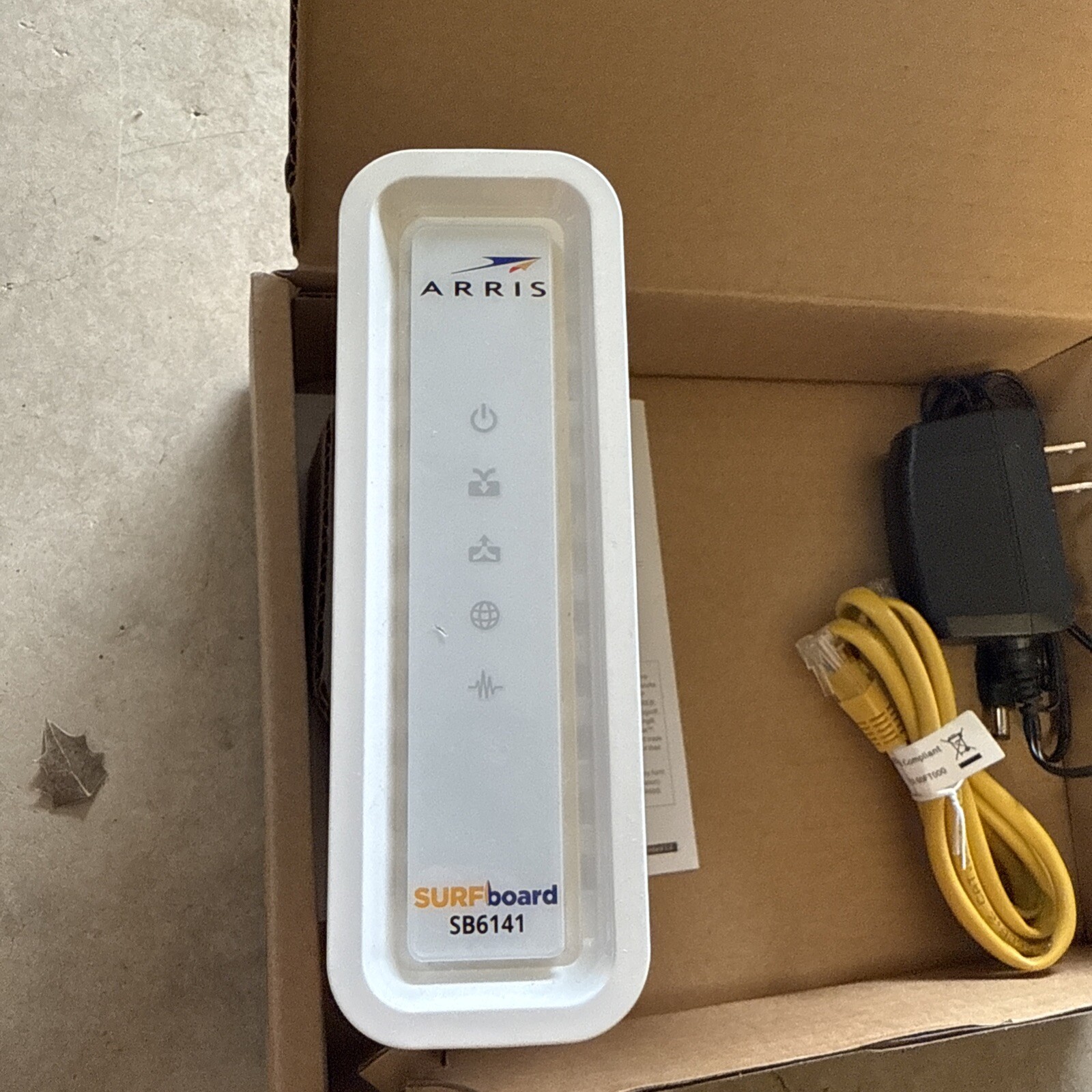 Arris SURFboard SB6183 DOCSIS 3.0 Cable Modem “Used”
