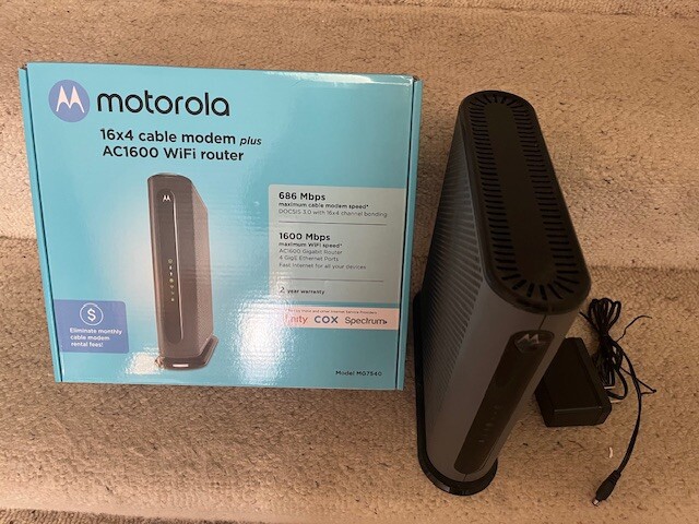 MOTOROLA MG7540 16×4 Cable Modem Plus AC1600 Dual Band Wi-Fi Gigabit Router