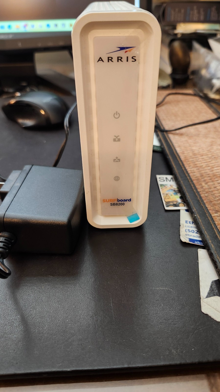 ARRIS SB8200 10 Gbps 2 Port Cable Modem