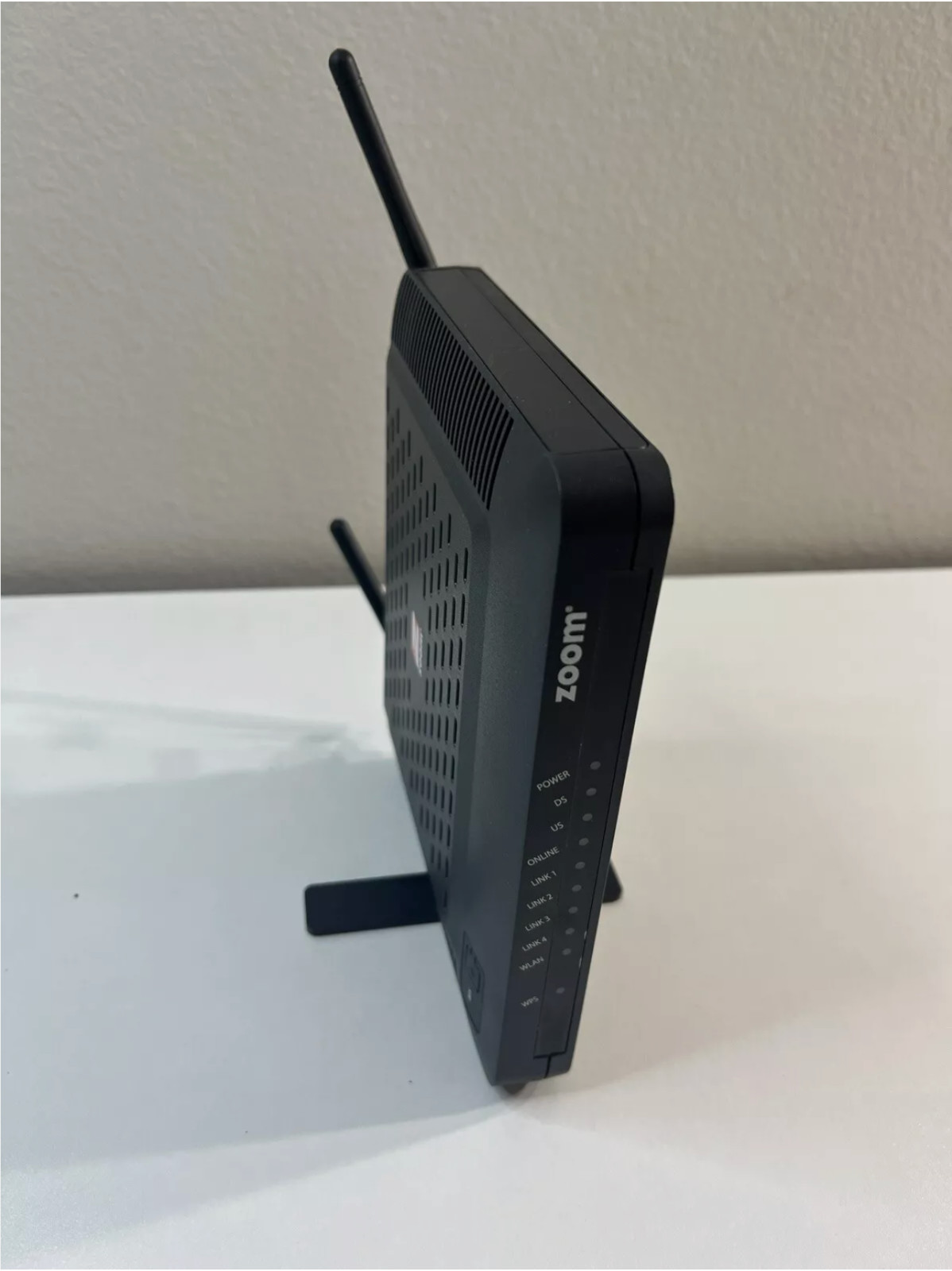 Zoom Docsis 3.0 Cable Modem With Wireless-N And Gigabit Ethernet Model 5352