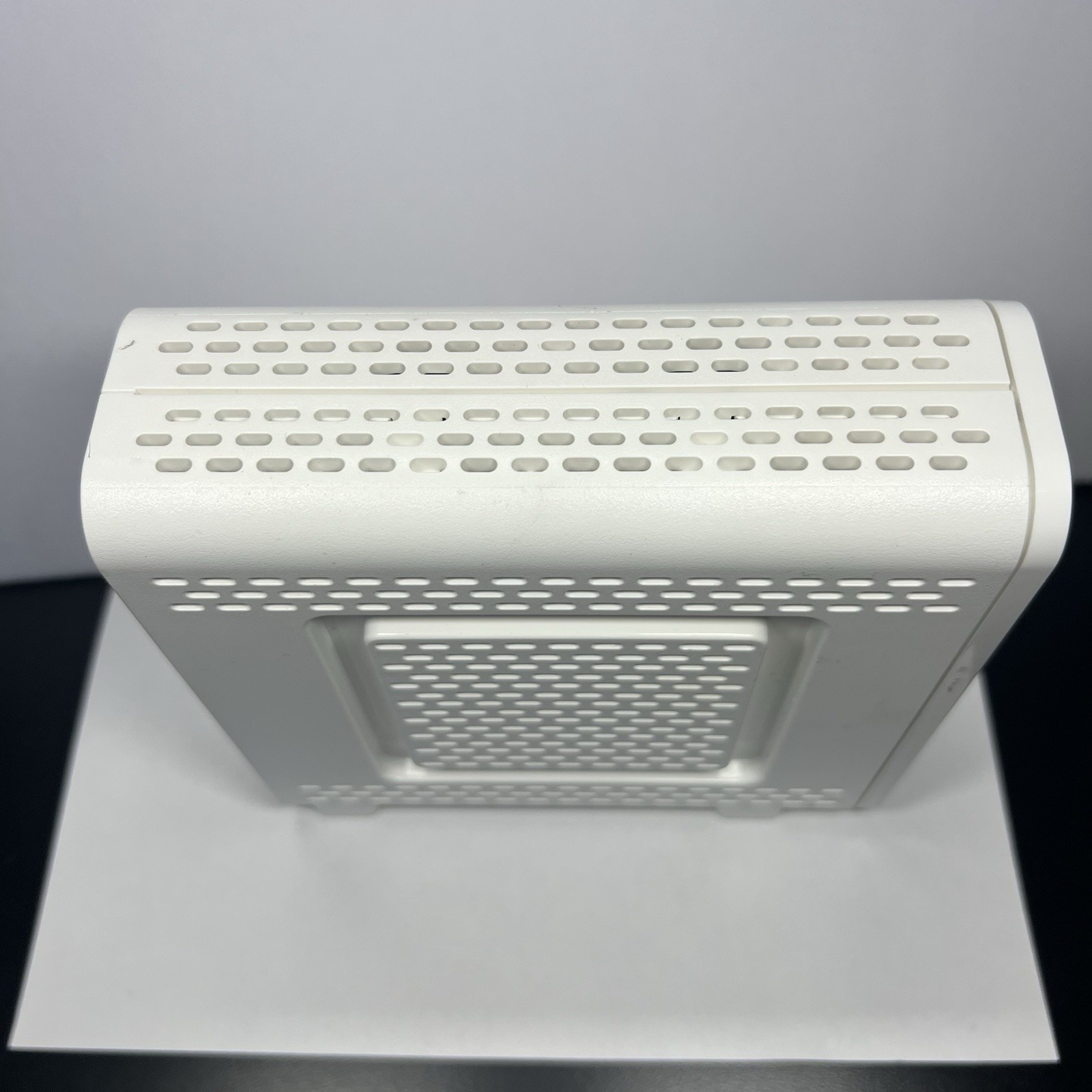 ARRIS Surfboard SB 6190 Gigabit DOCSIS 3.0 32×8 Cable Modem