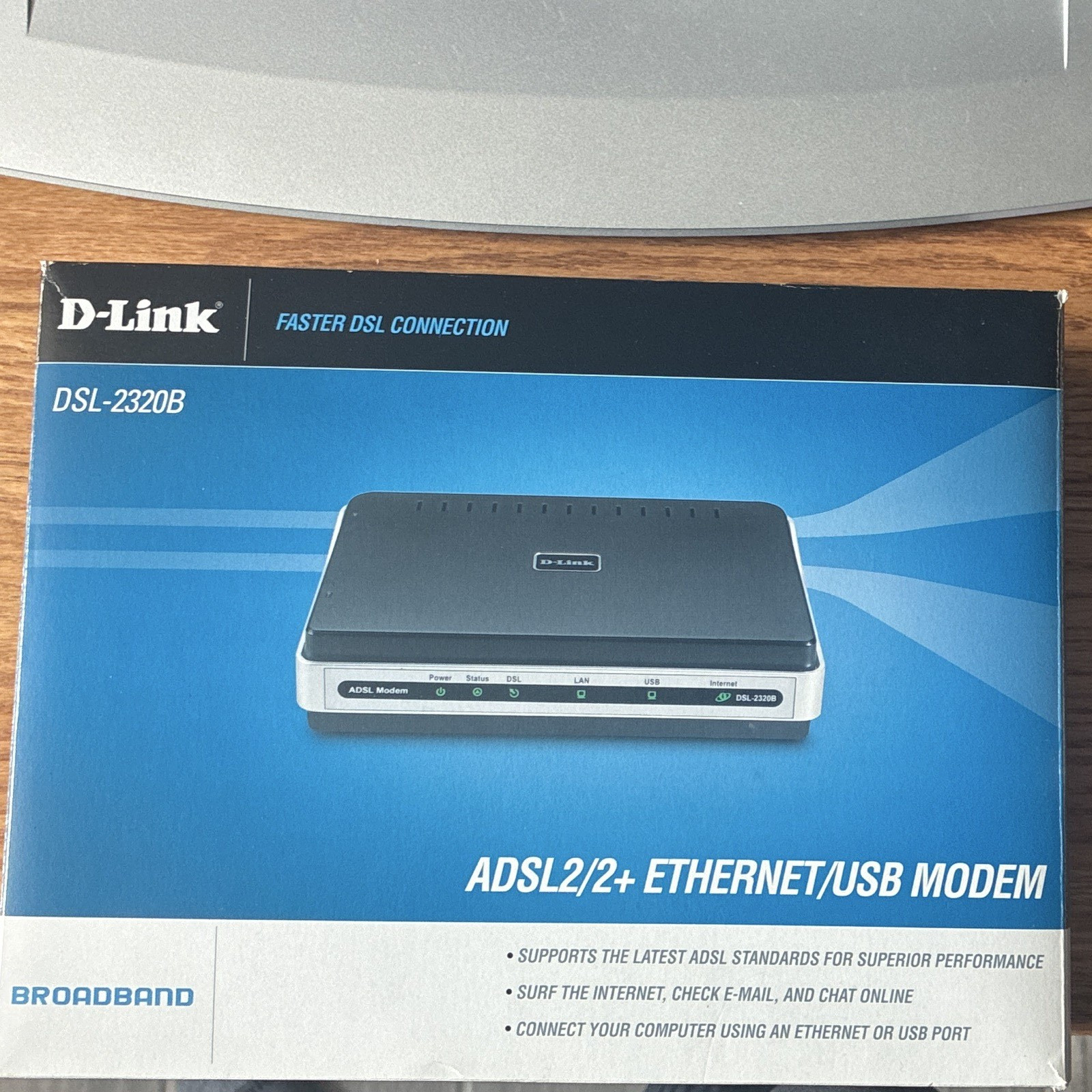 D-Link DSL-2320B ADSL2/2+ Modem 24 Mbps 10/100 Ethernet USB RJ-11/45