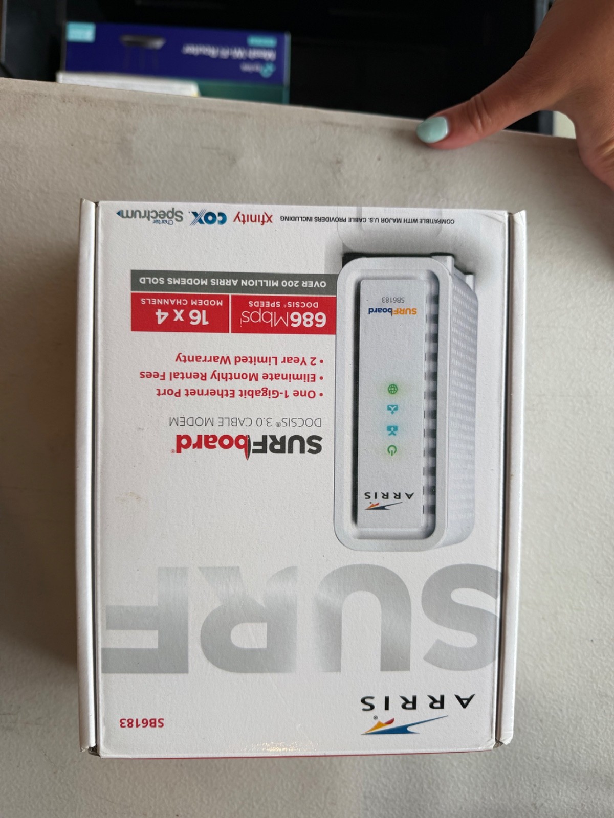 ARRIS SB6183 686 Mbps Cable Modem, White – 59243200300