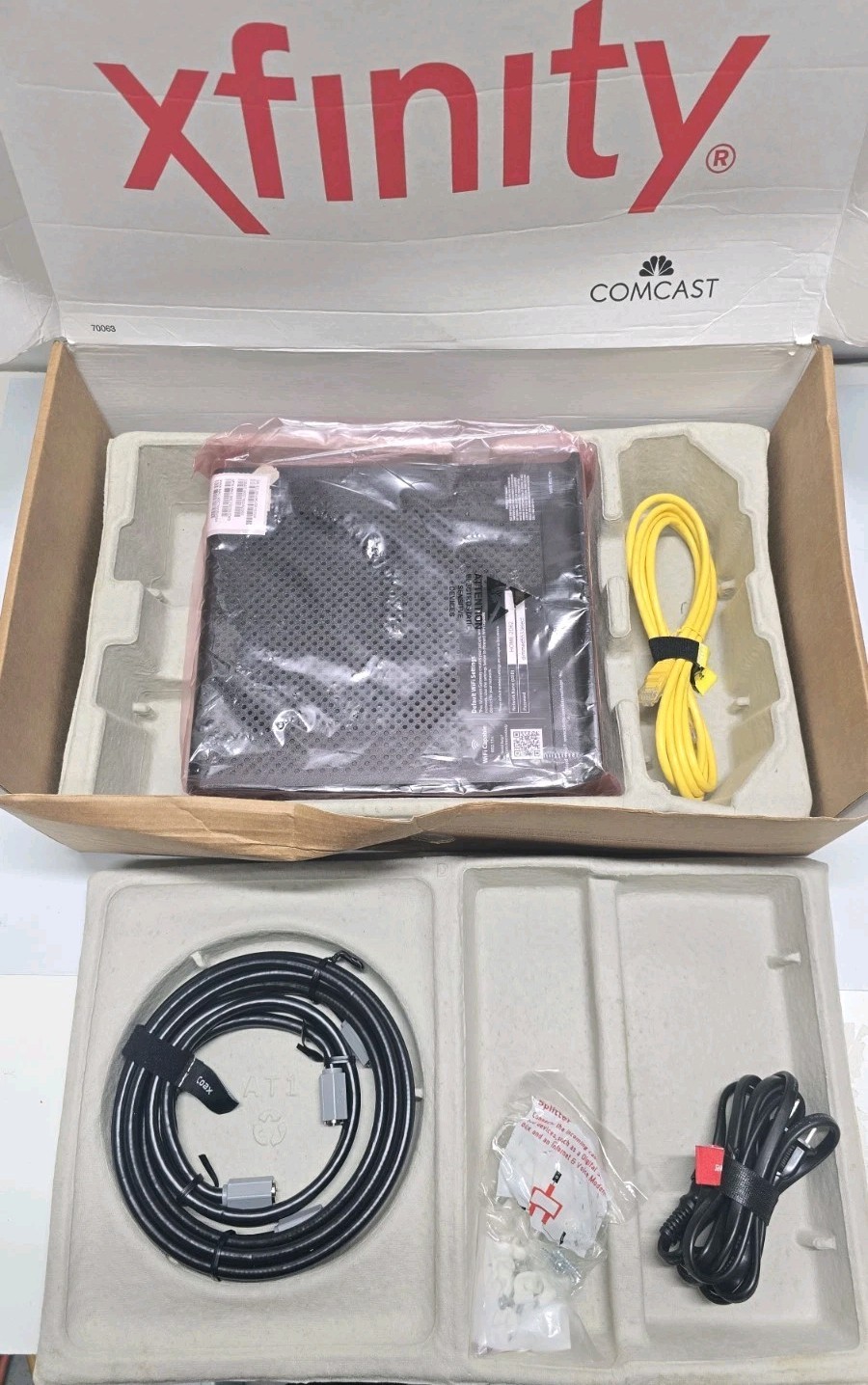 Xfinity Arris TG1682G Wireless Gateway Modem WiFi Router DOCSIS 3.0 Dual New