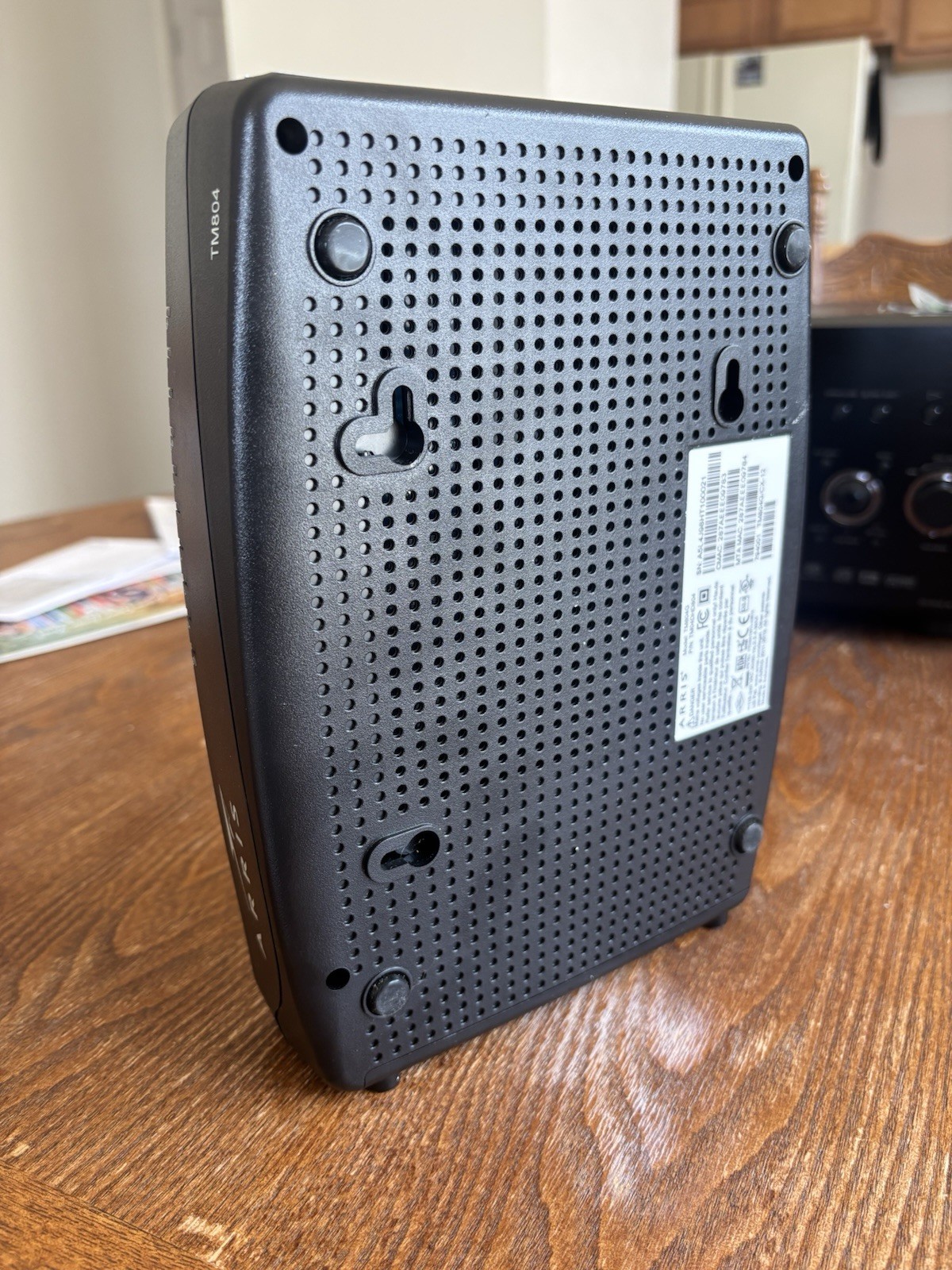 ARRIS Touchstone TM804G DOCSIS 3.0 Internet& Telephone Modem – Used