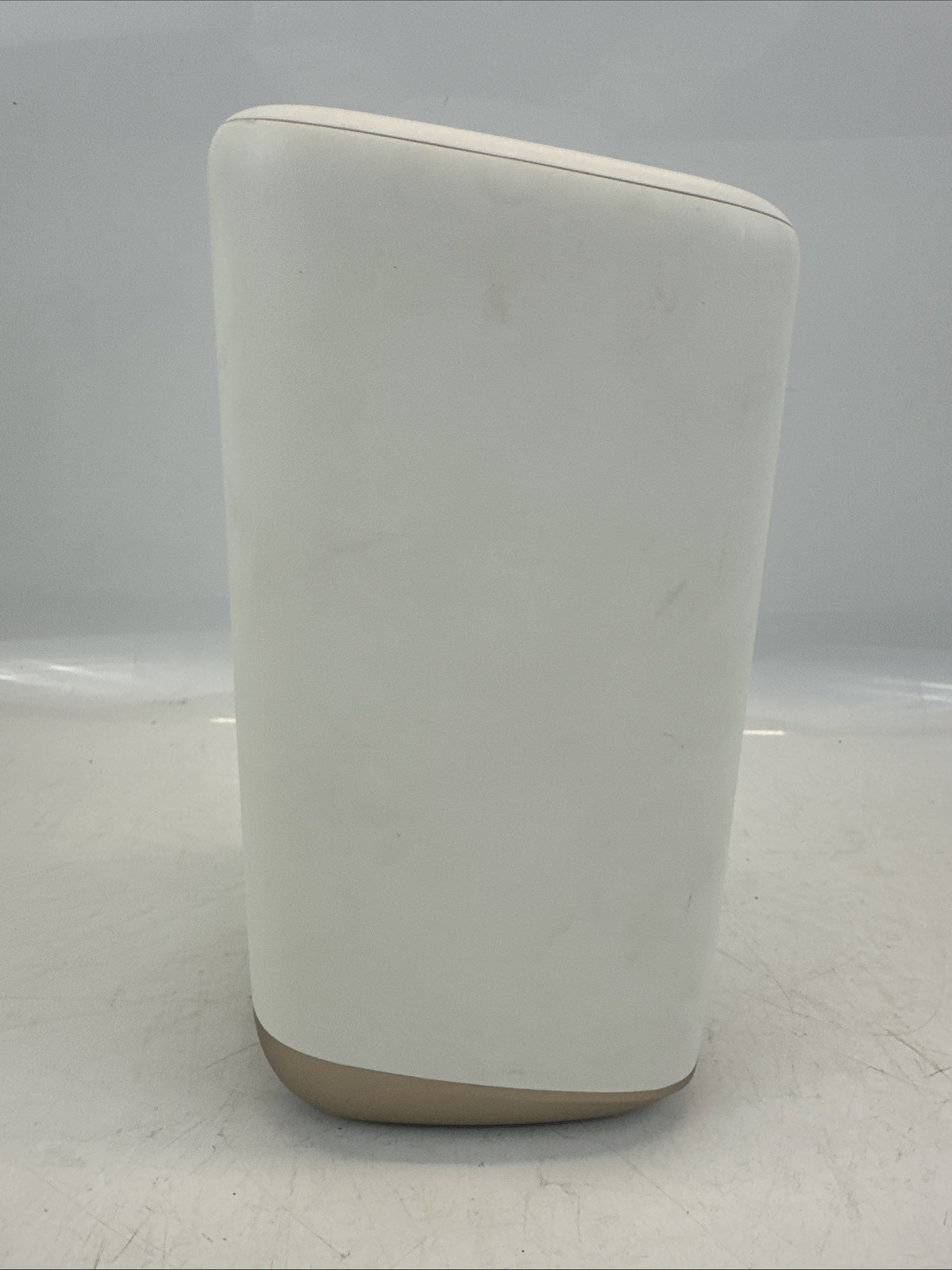 Xfinity xFi Gateway Router XB8-T Triband Wifi CGM4981COM W/ Power Cord