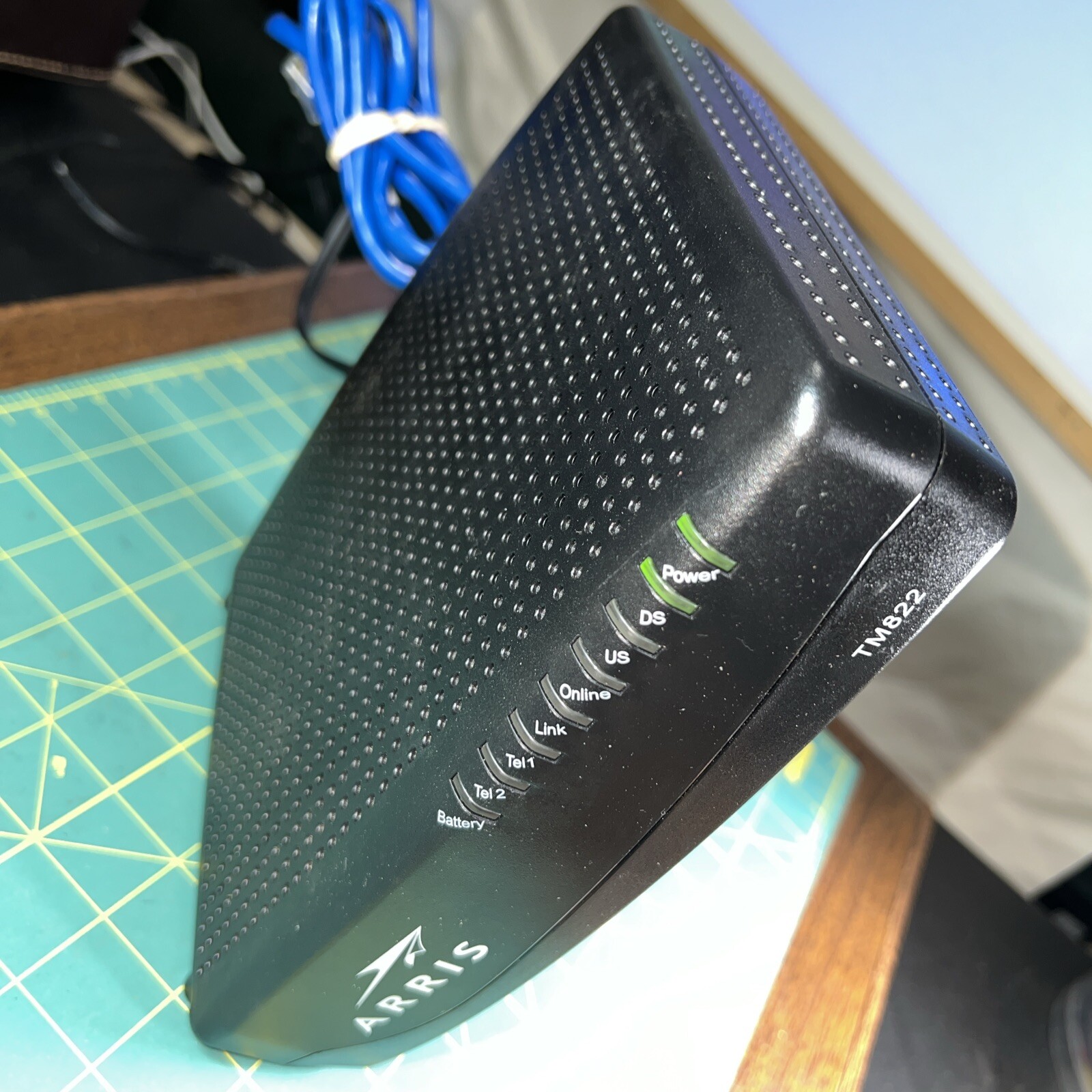 Arris TM822 Touchstone Docsis 3.0 Ultra-Hi Spd Modem 10/100/1000 Ethernet&Cords