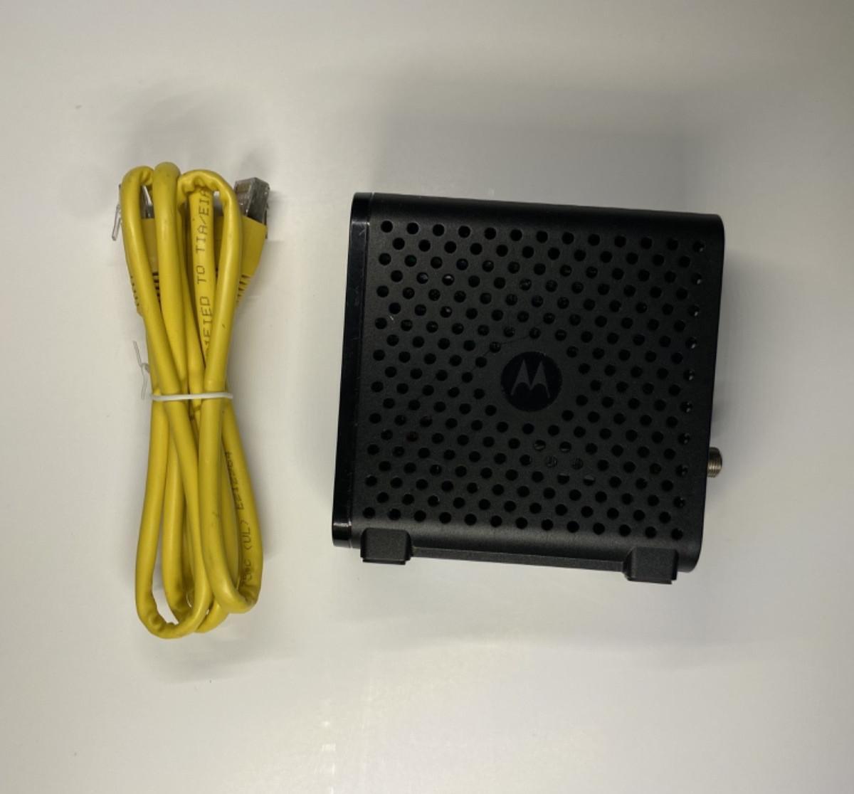 Motorola SURFboard SB6182 | Ethernet Cable Included | No Power Cable