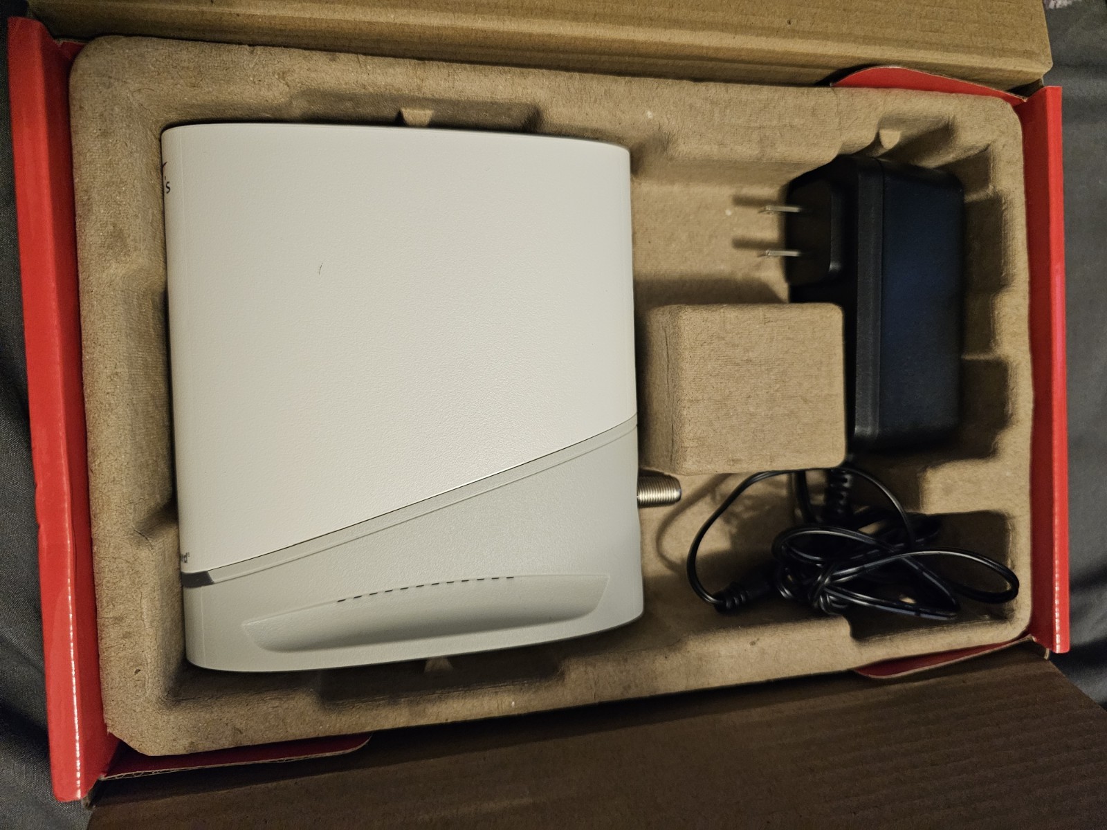 ARRIS S33 Surfboard DOCSIS 3.1 Multi-Gigabit Cable Modem, 2.5 GBPS Ethernet Port