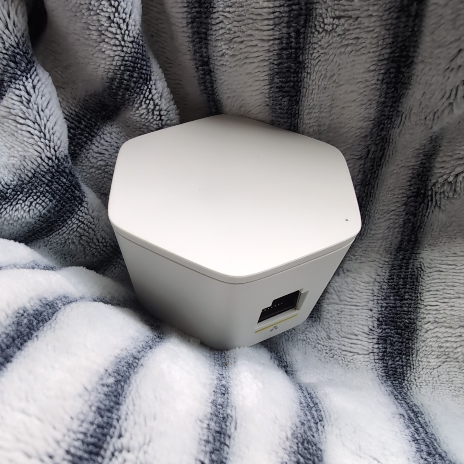 Comcast Xfinity XFI WIFI Pod EXTENDER REPEATER BOOSTER 1st Gen XE1-S