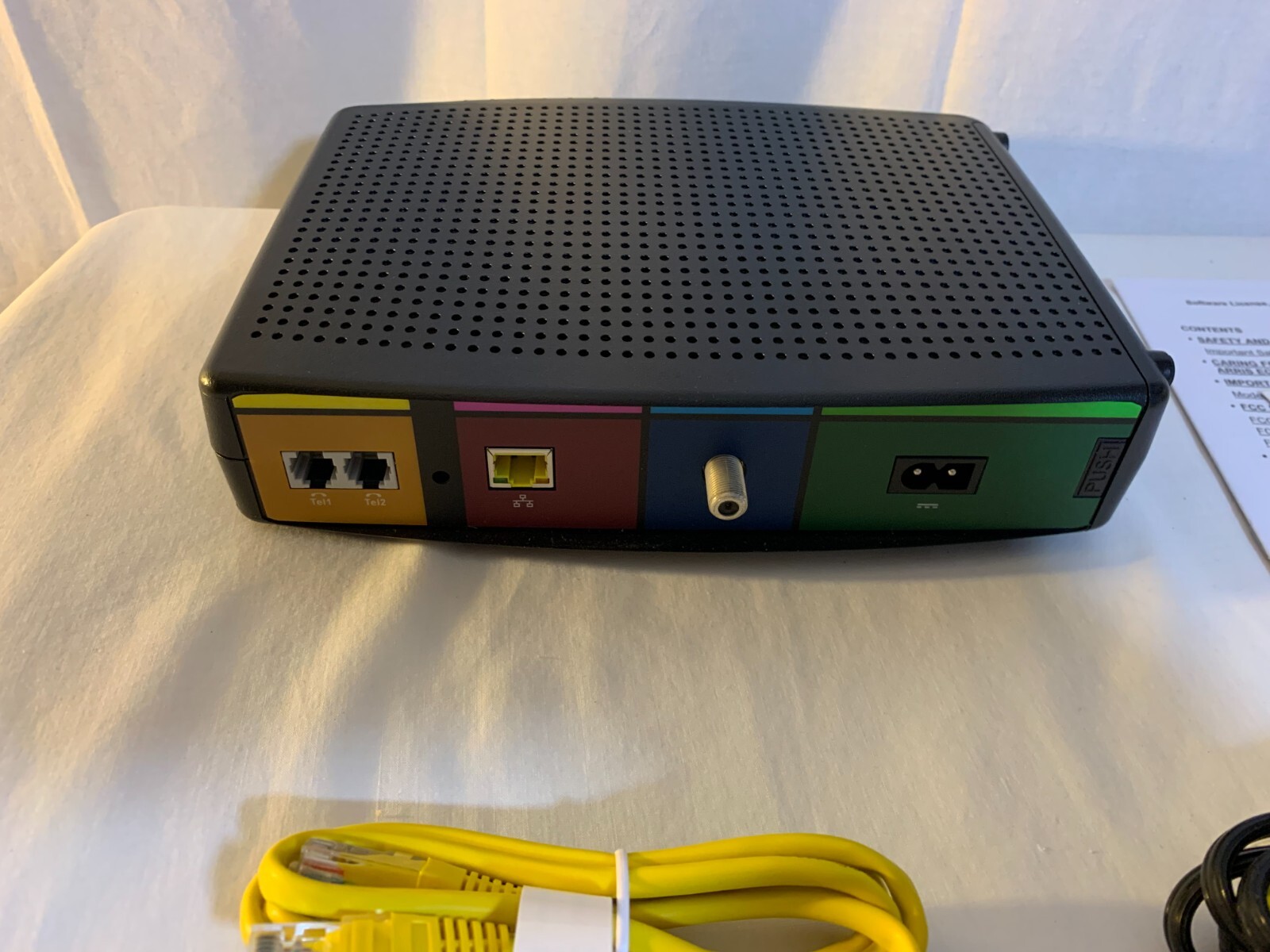 ARRIS SURF Board SBV3202 32×8 DOCSIS 3.0 Voice Cable Modem – Black