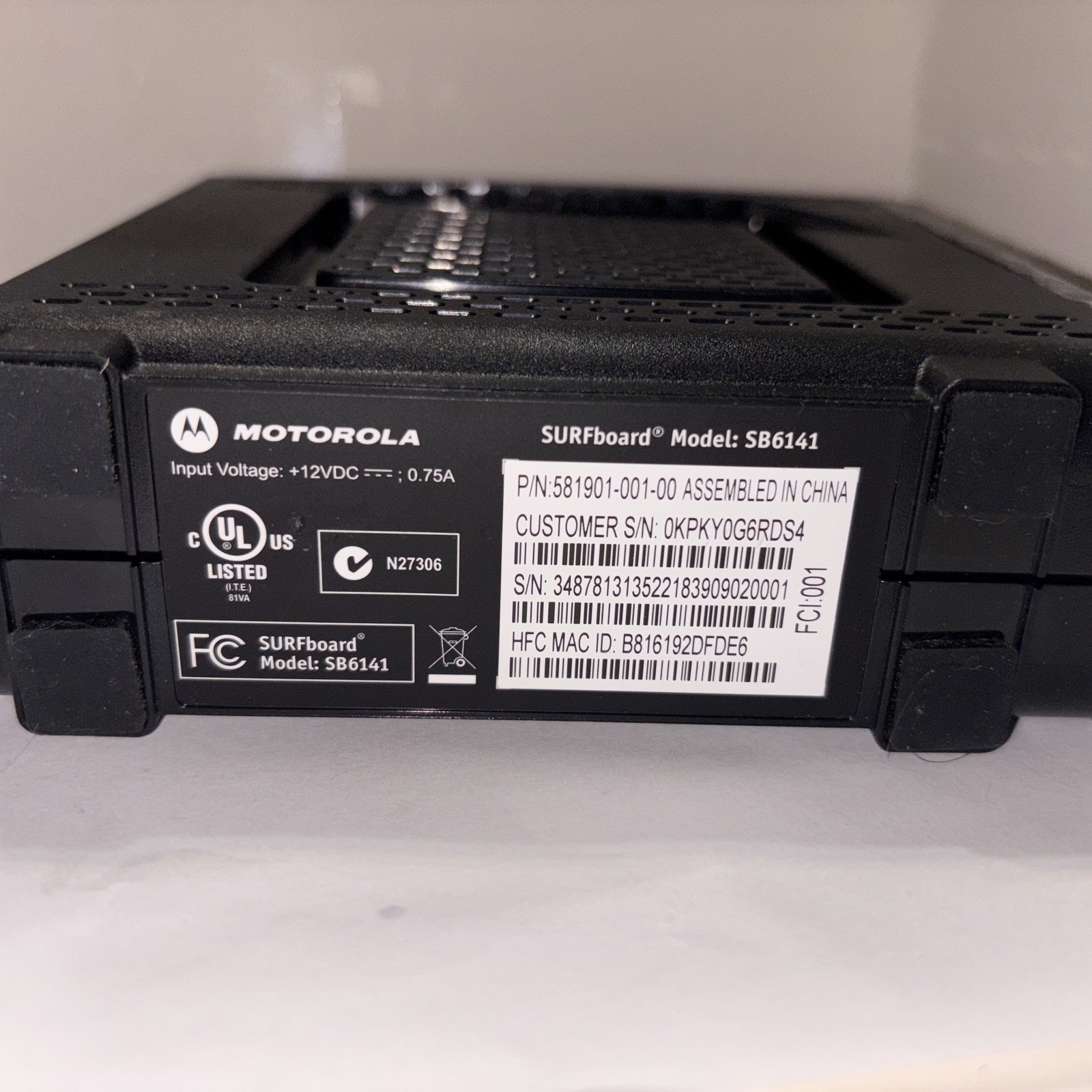 Motorola SURFboard (SB6141) 300 Mbps Modem