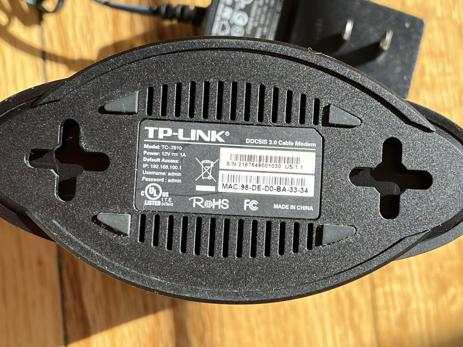 TP-LINK TC-7610 DOCSIS 3.0 Cable Modem