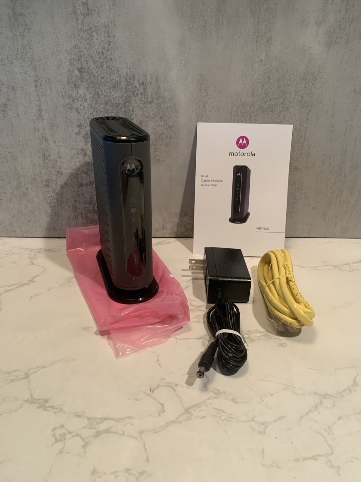 Motorola MB7420 16×4 Cable Modem 686 Mbps DOCSIS 3.0