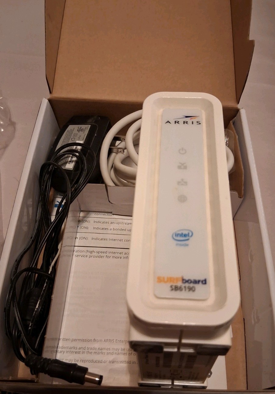 Arris Surfboard 3.0 Docsis Cable Modem Sb6190 1.4 GBPS Internet