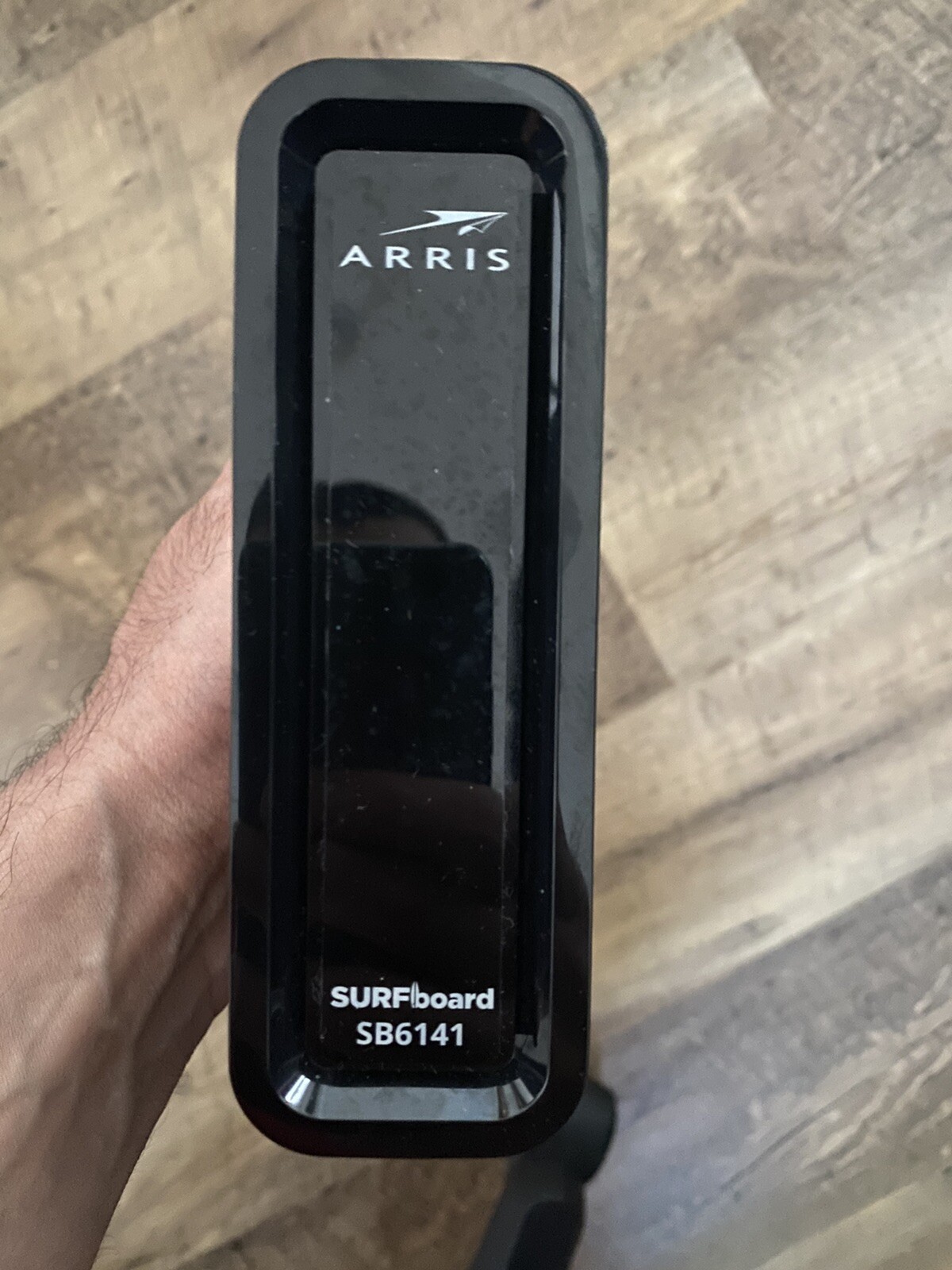 ARRIS SURFboard SB6141 DOCSIS 3.0 Cable Modem