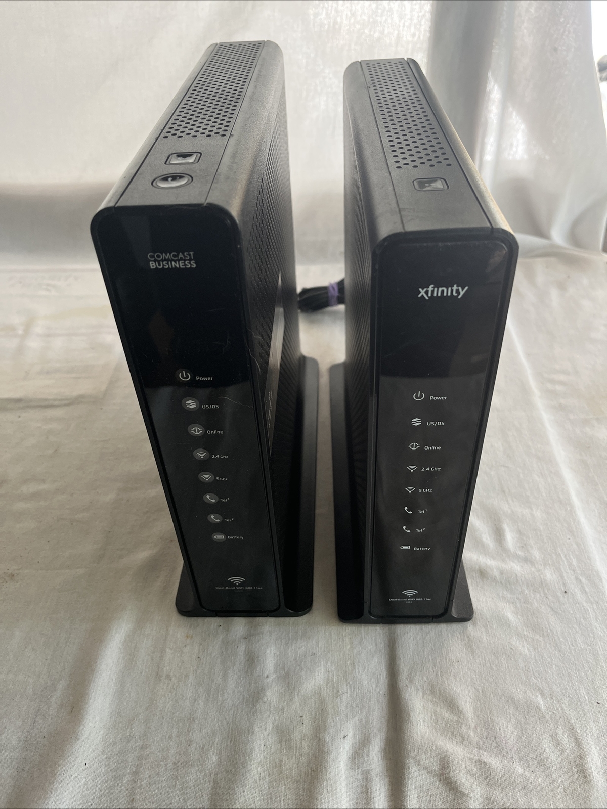 Xfinity TG1682G Cable Modem An Combaste Business Dpc3941b Módem for parts