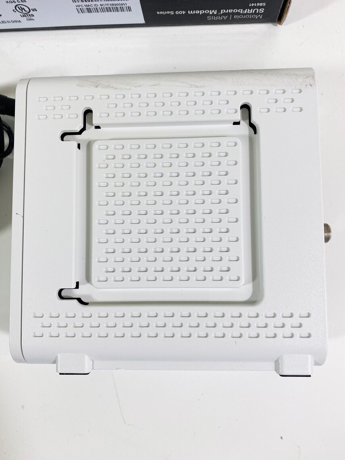Motorola ARRIS SURFboard SB6141 DOCSIS 3.0 Cable Modem White (SEE PHOTOS)
