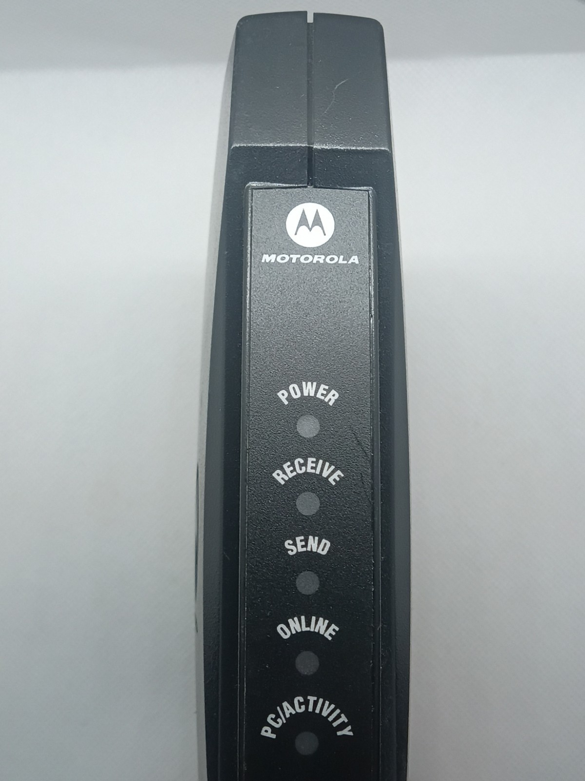 Motorola SURFboard Cable Modem SB5101 . Black With Power Supply.