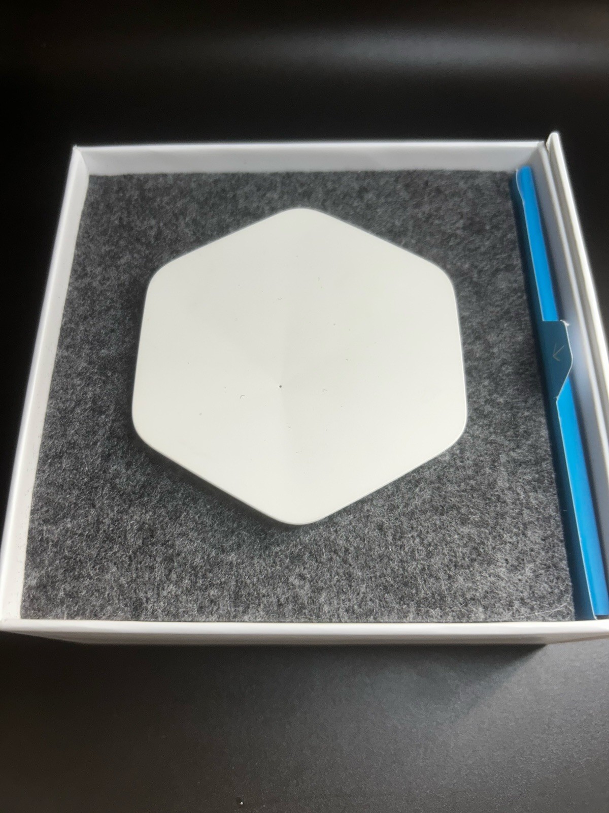Xfinity Comcast xFi Pod 2nd Gen Model XE2-SG WiFi Network Extender