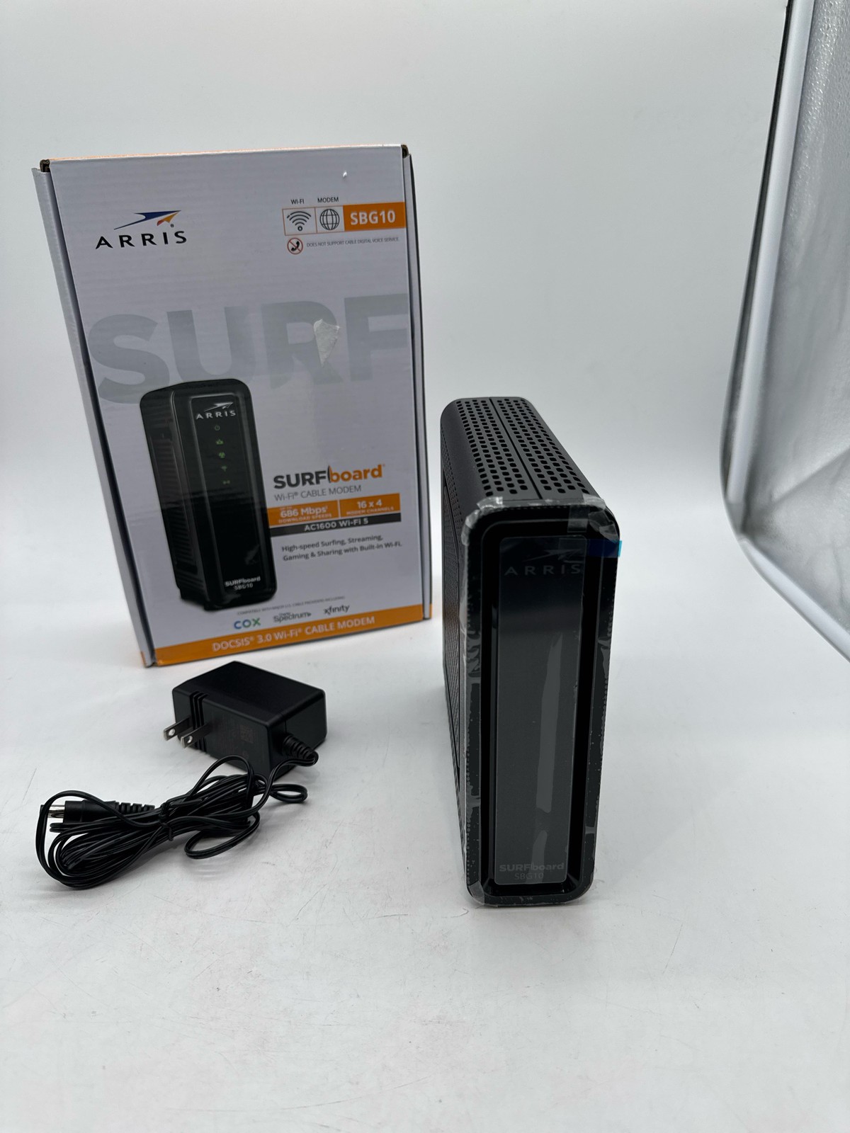 ARRIS SBG10 Cable Modem Router Combo DOCSIS 3.0 AC1600 Gigabit Black