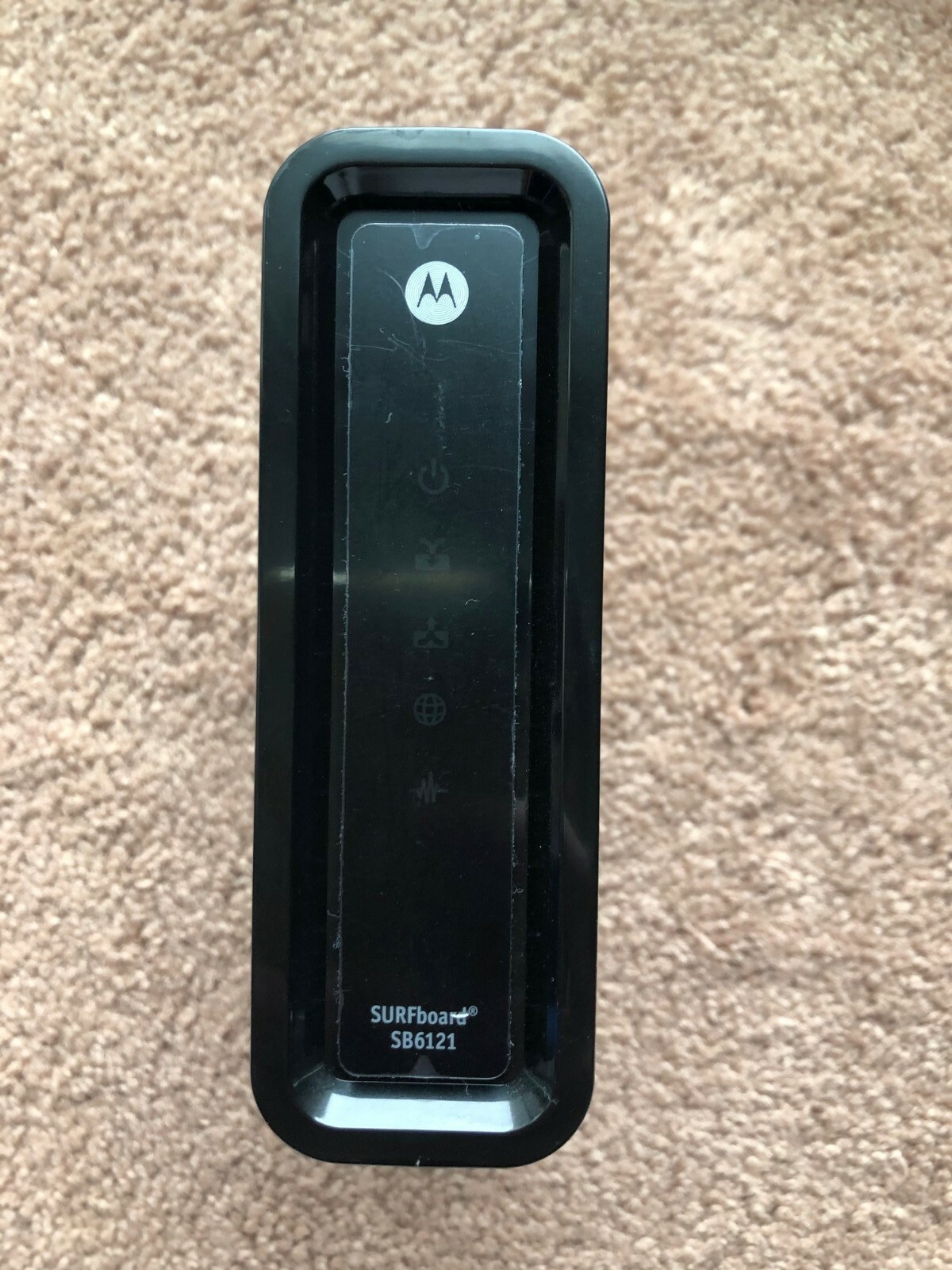 Motorola SURFboard SB6141 Docsis 3.0 Cable Modem w/ cables