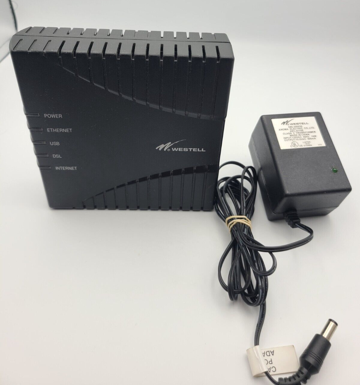 Westell Model C90-610030-06 Black DSL Router