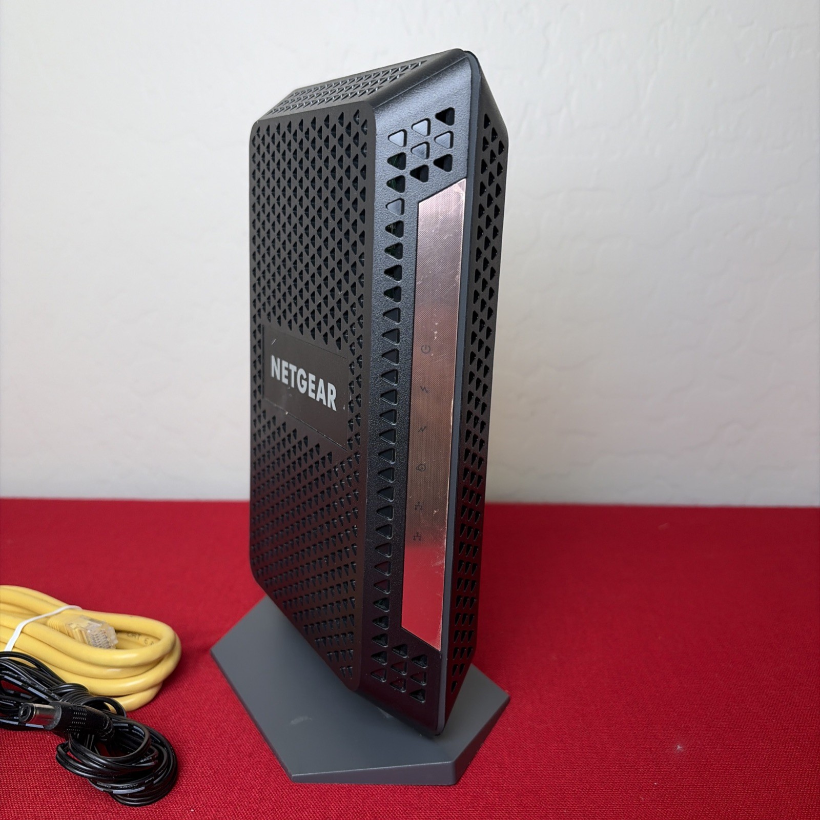 NETGEAR Nighthawk CM1100 Cable Modem DOCSIS 3.1 Multi-Gig Speed Modem
