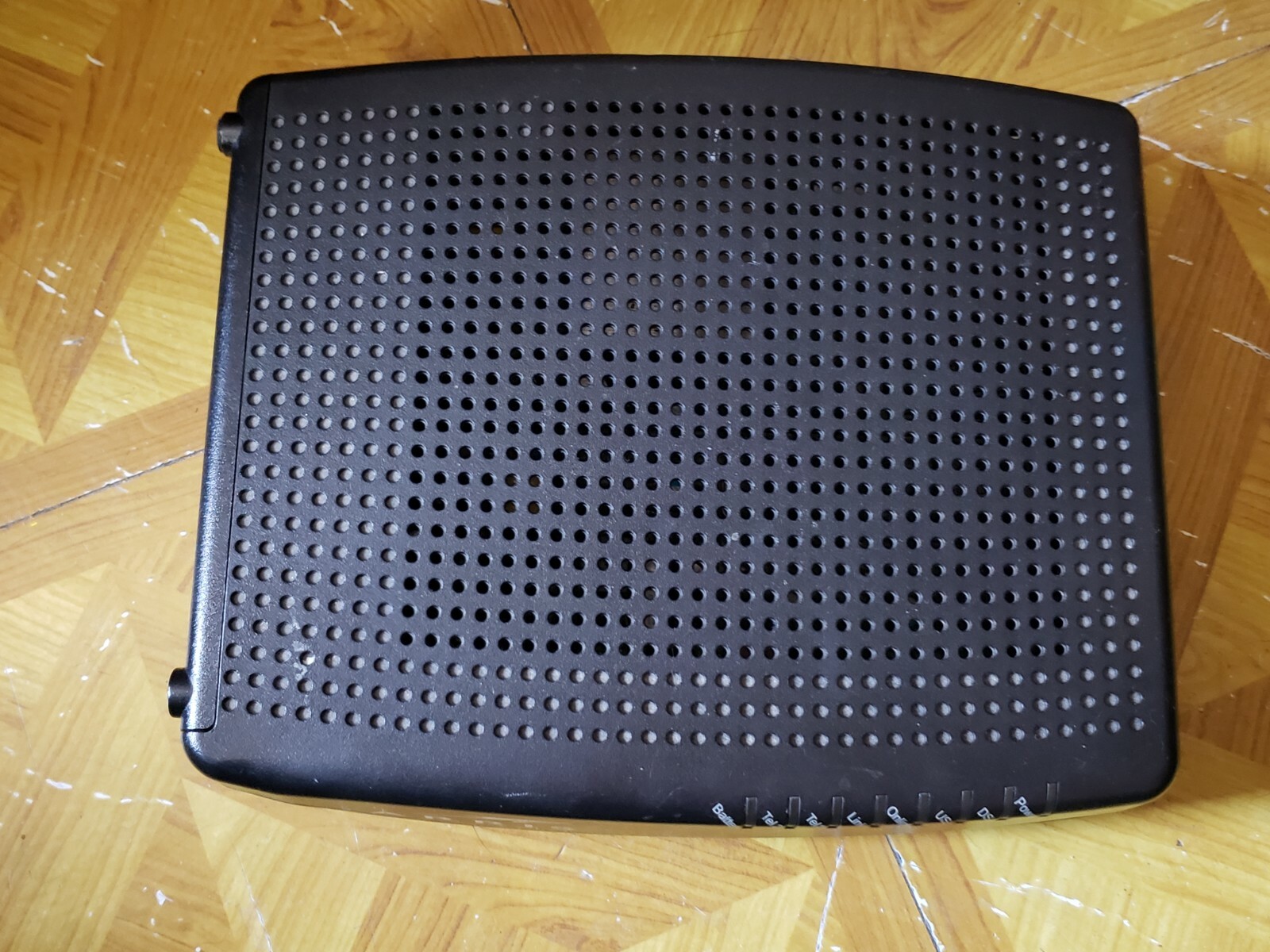 6 X Arris TM822A orMotorolla Optimum/Cable Modem Docsis 3.0 Modem read/ask
