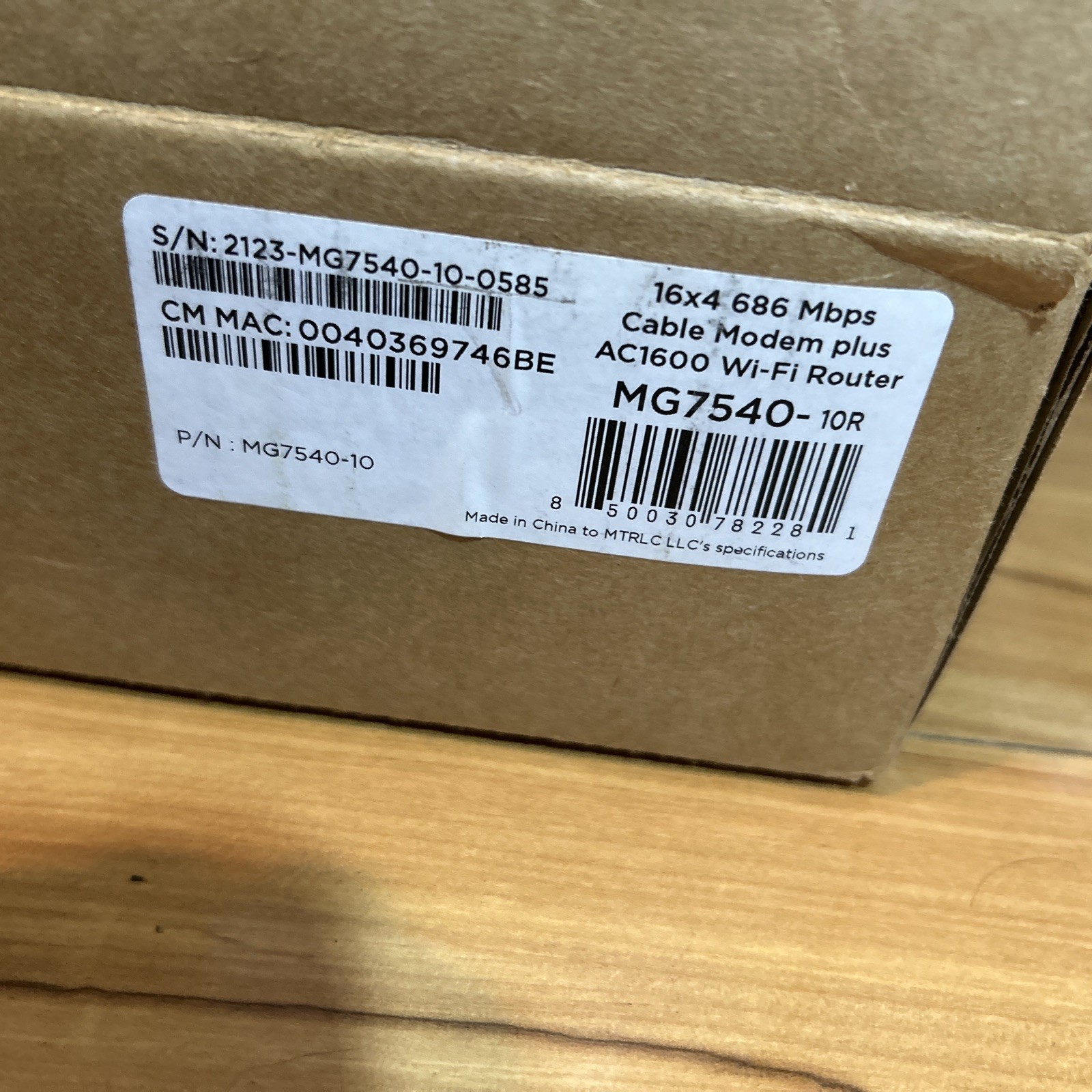 New Motorola Model MG7540 24×8 Cable Modem Plus AC 1900 Modem Router/2019