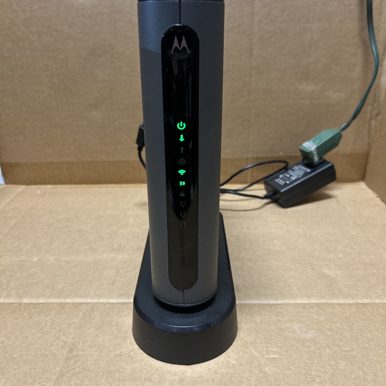 Motorola MT7711 Cable Modem Plus AC1900 Router With Voice