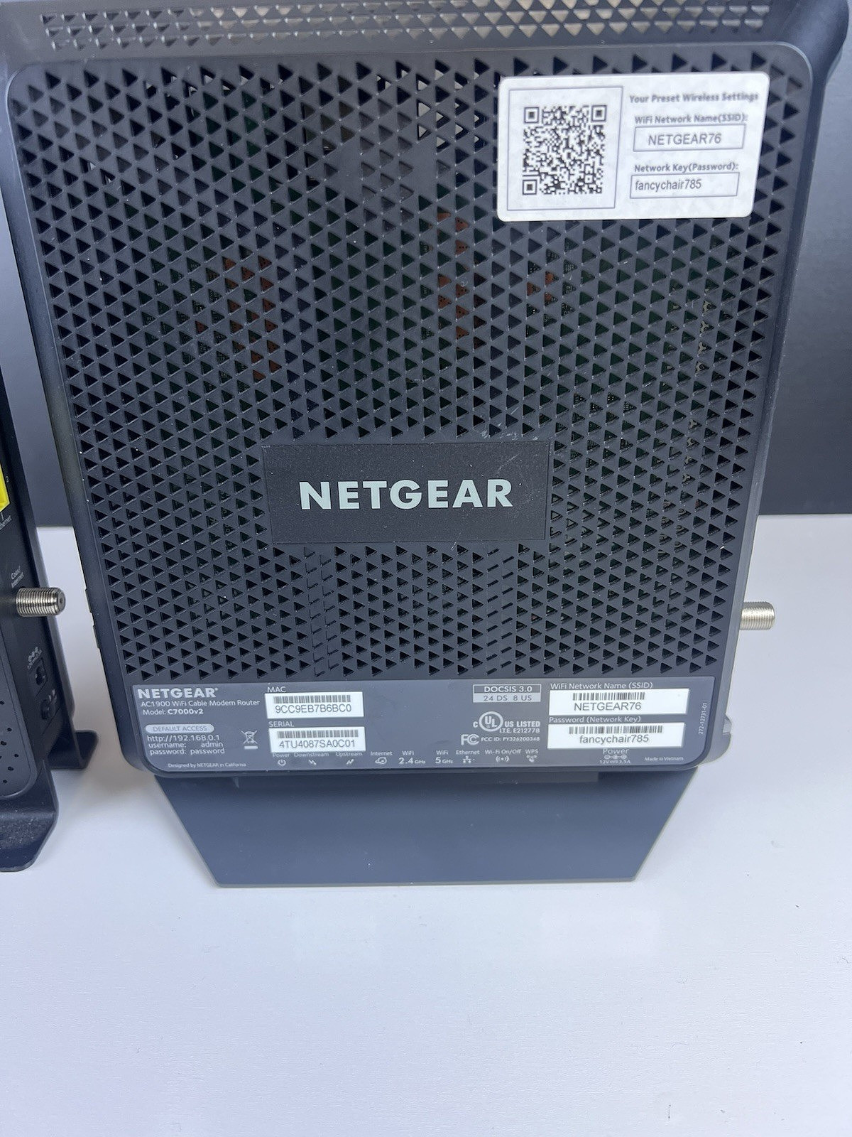 Lot of 4 Netgear ARRIS DOCSIS 3.0 Cable Modem Router Powers On Untested