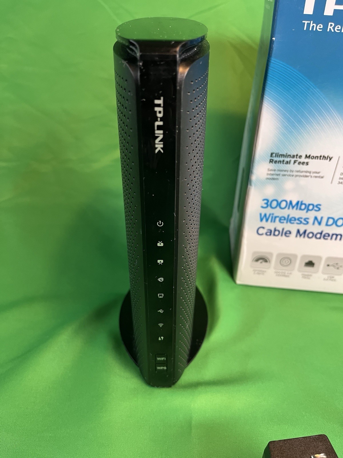 TP-Link TC-W7960 300Mbps Wireless N DOCSIS 3.0 High Speed Cable Modem Router