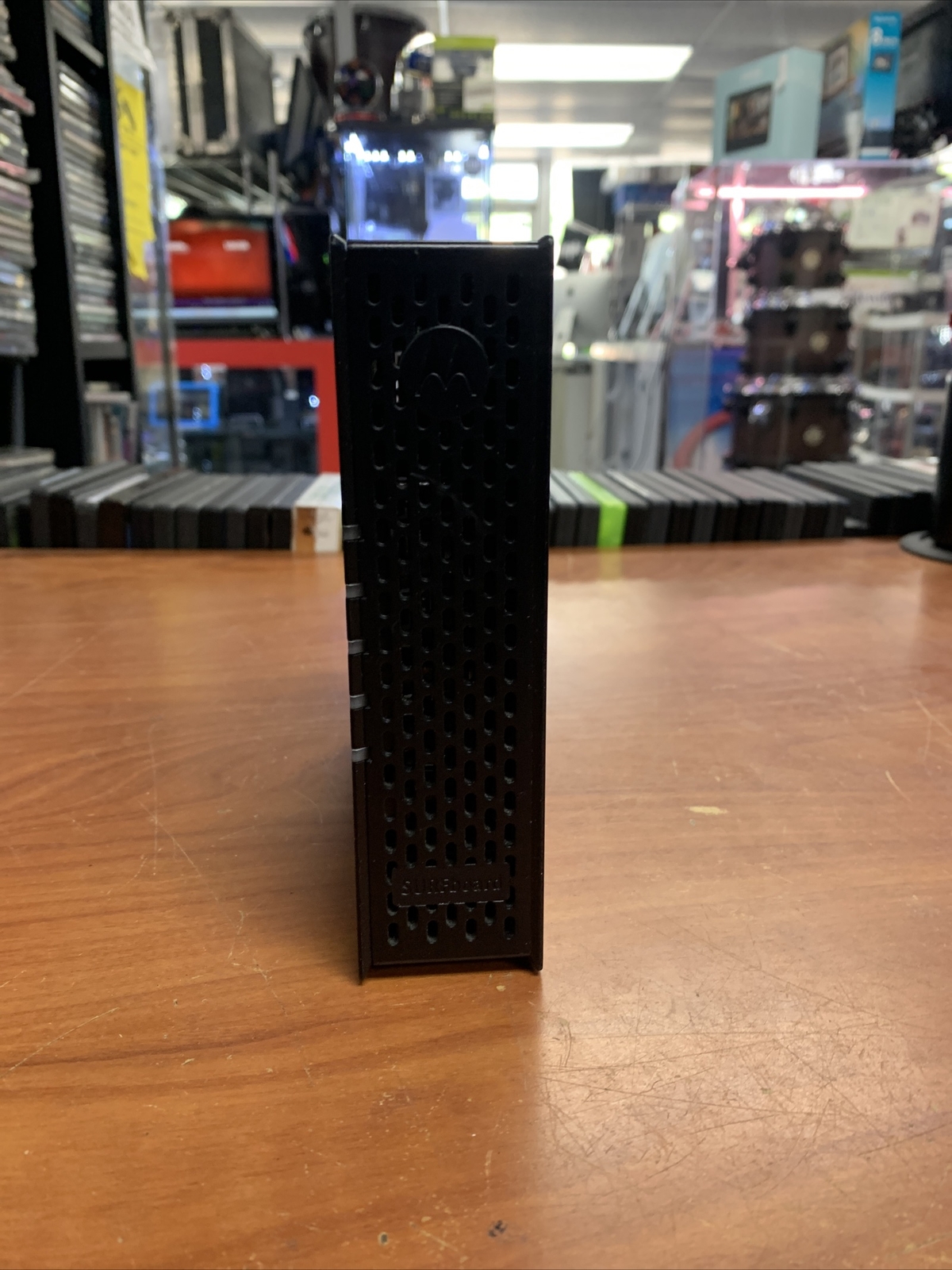 Motorola (Arris) SB6120 SURFboard DOCSIS 3.0 eXtreme Broadband Cable Modem