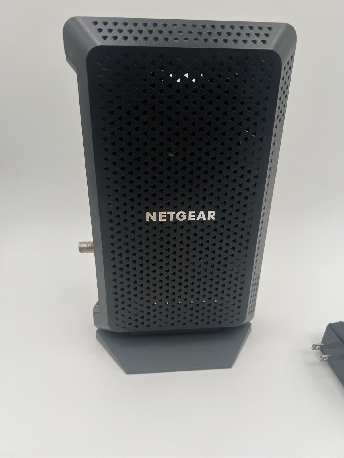 NETGEAR Nighthawk CM1200 DOCSIS 3.1 Cable Modem