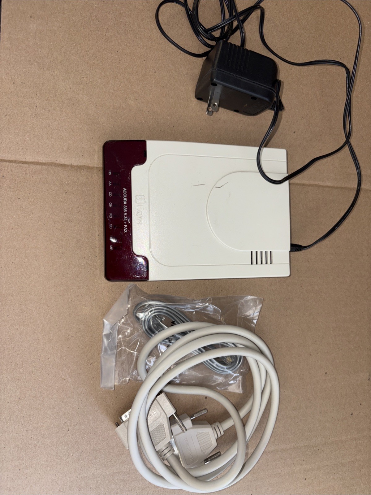 HAYES 5914US ACCURA 336 FAX MODEM ACCURA 336 V.34 + FAX