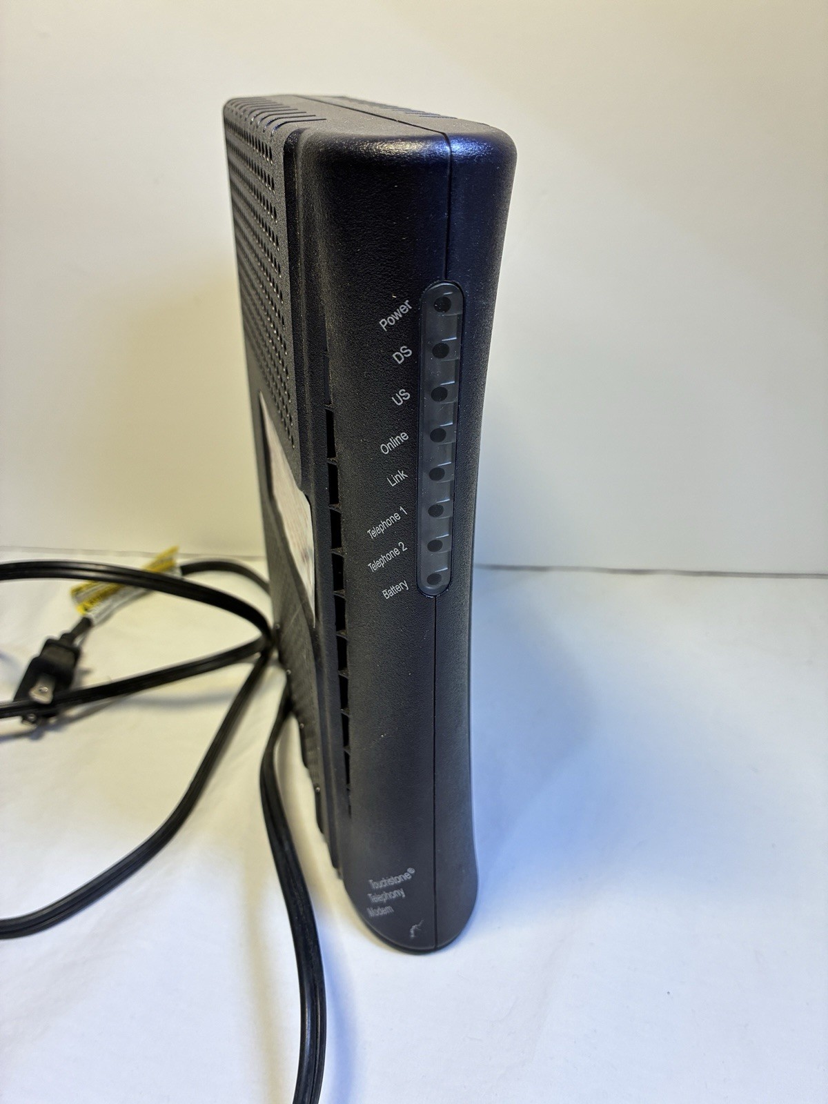 ARRIS – Touchstone TM602G Cable Modem – Reliable High-Speed Internet