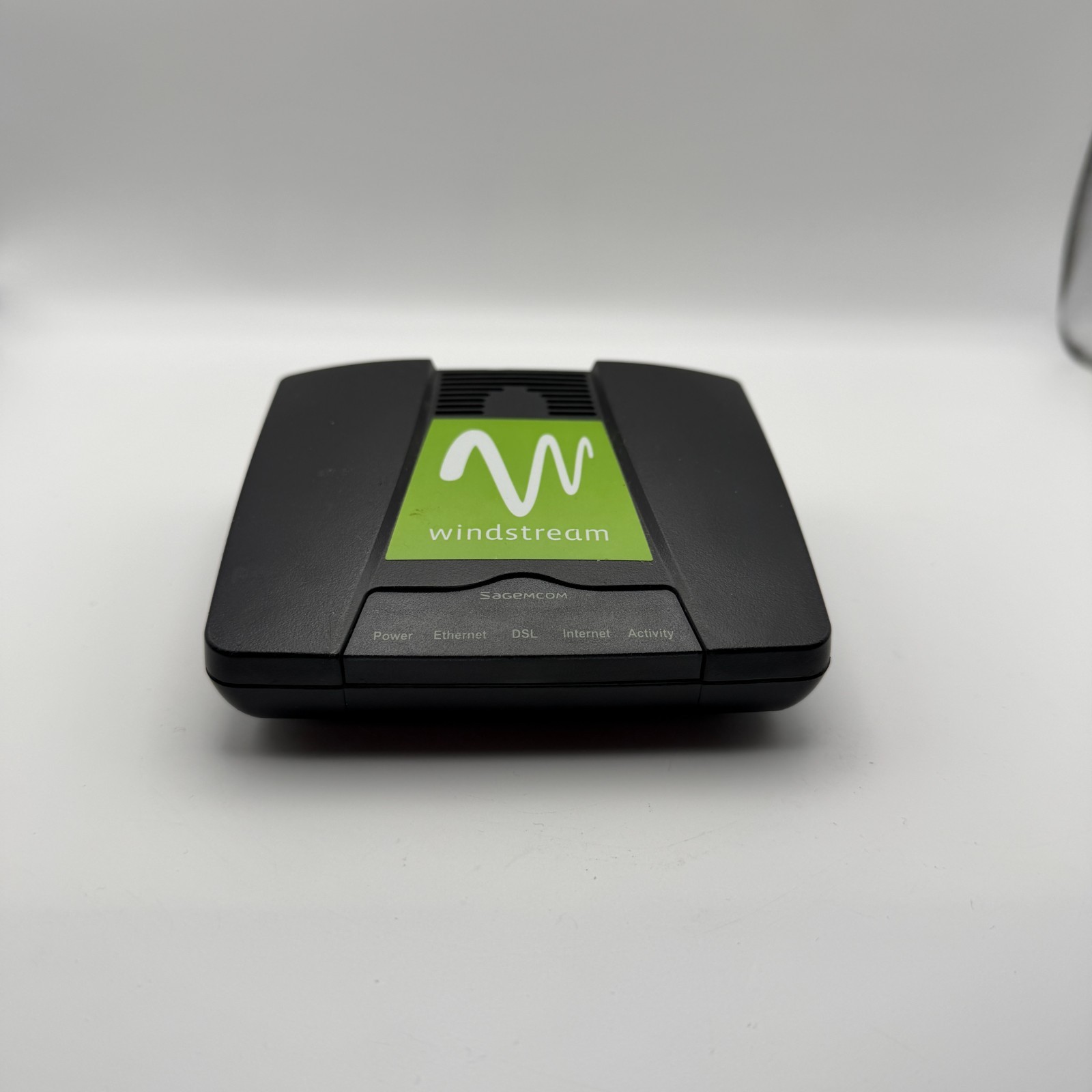 Windstream Sagemcom 4300 Ethernet ADSL Modem 060R-D148-A27 – Free Shipping